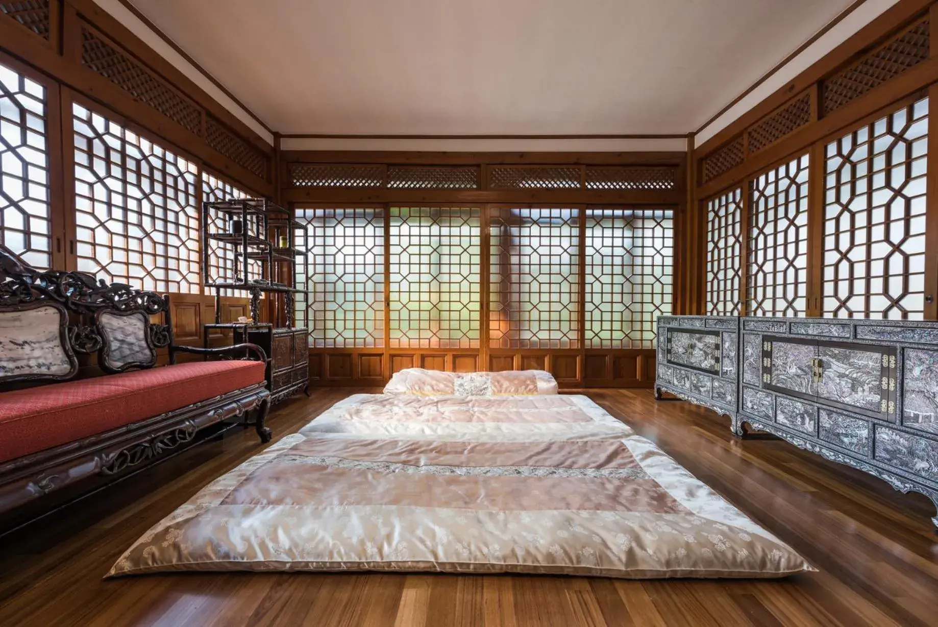 Bedroom in Bonum 1957 Hanok and Boutique