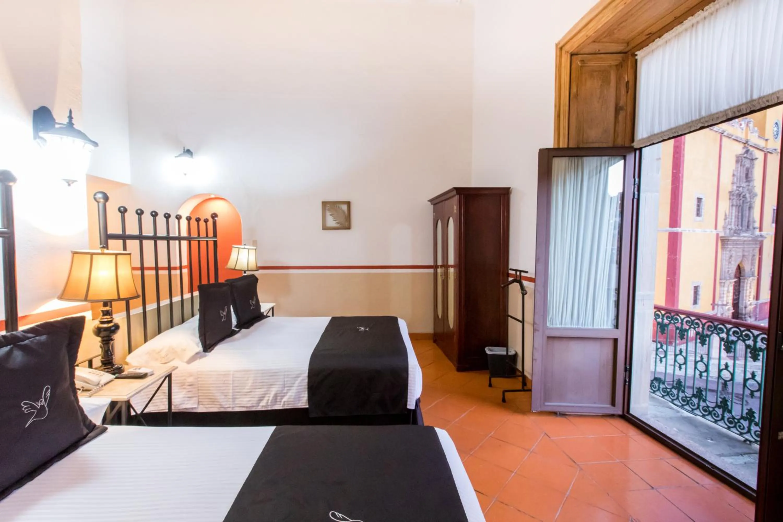 Photo of the whole room, Bed in Hotel de la Paz