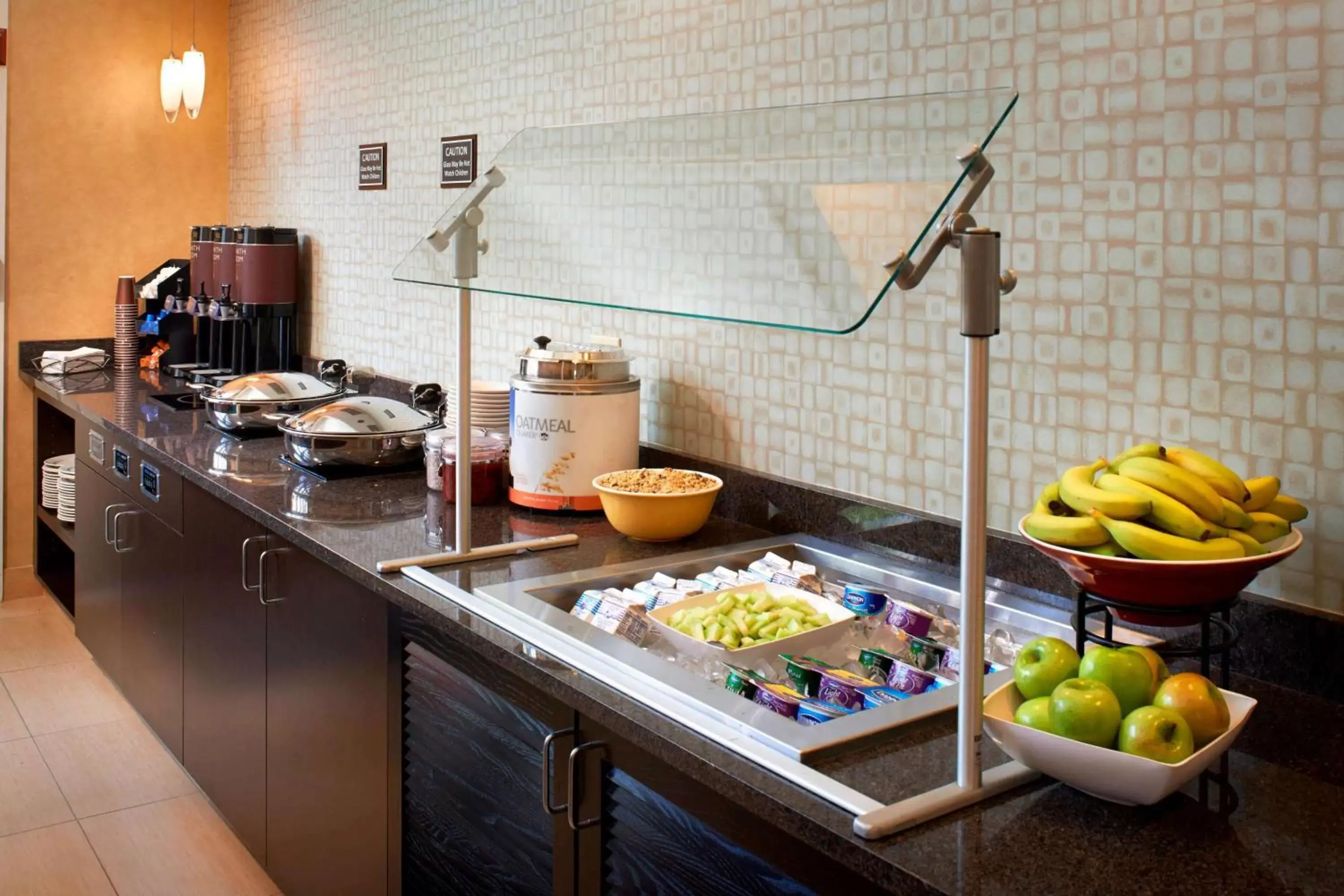 Breakfast, Food in Sonesta ES Suites Chicago Waukegan Gurnee