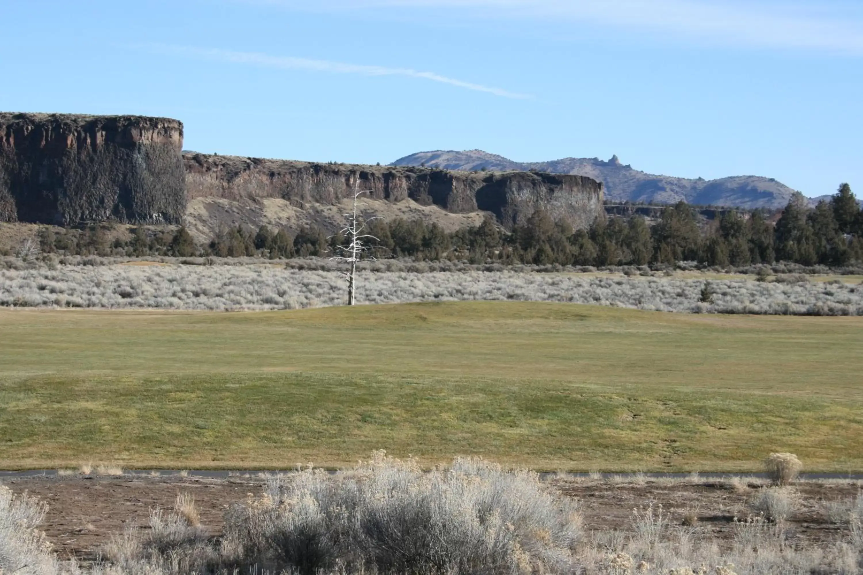 Natural landscape in Crooked River Ranch Cabins Natural landscape in Crooked River Ranch Cabins