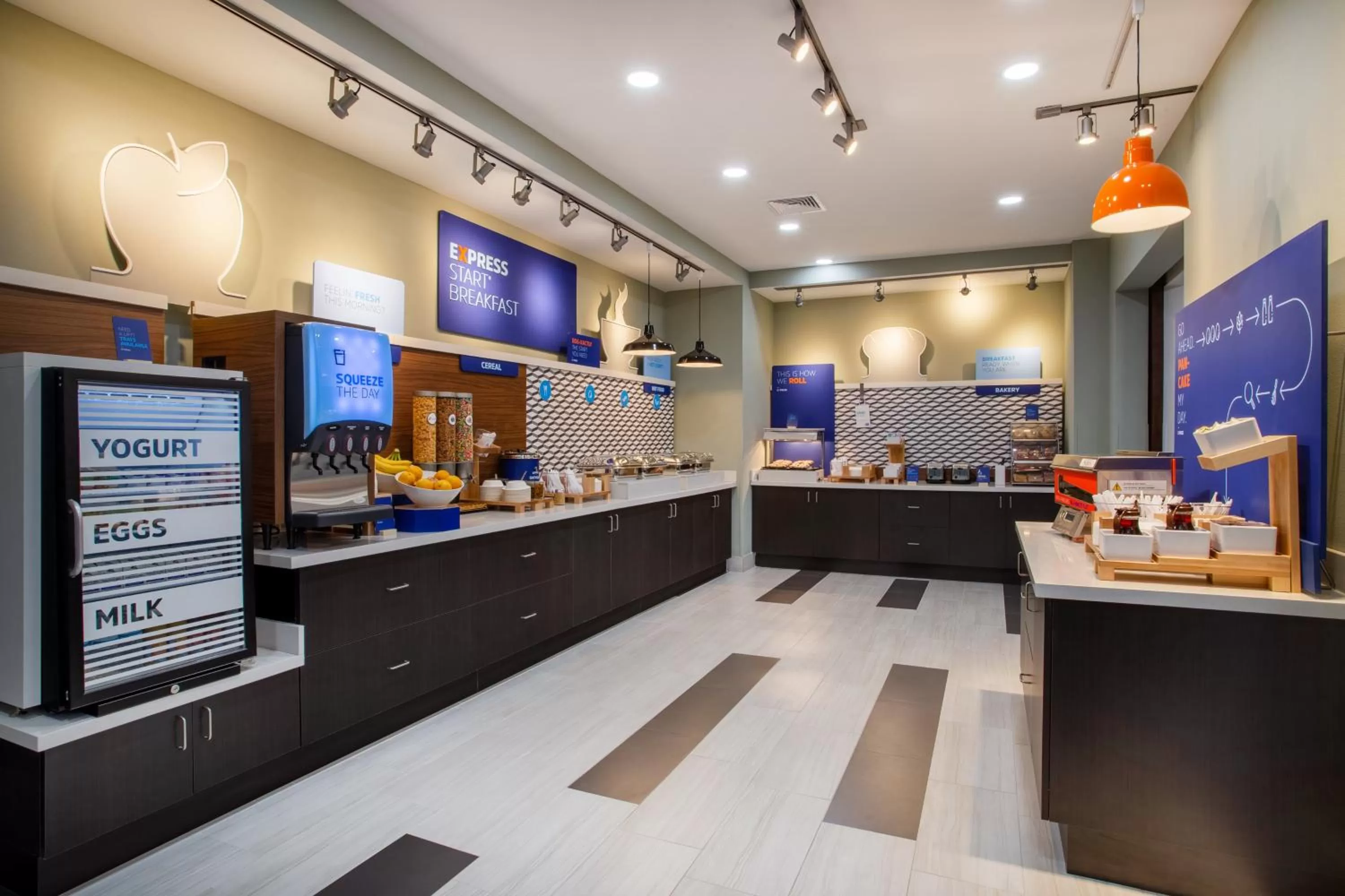 Breakfast in Holiday Inn Express & Suites - Deland South by IHG