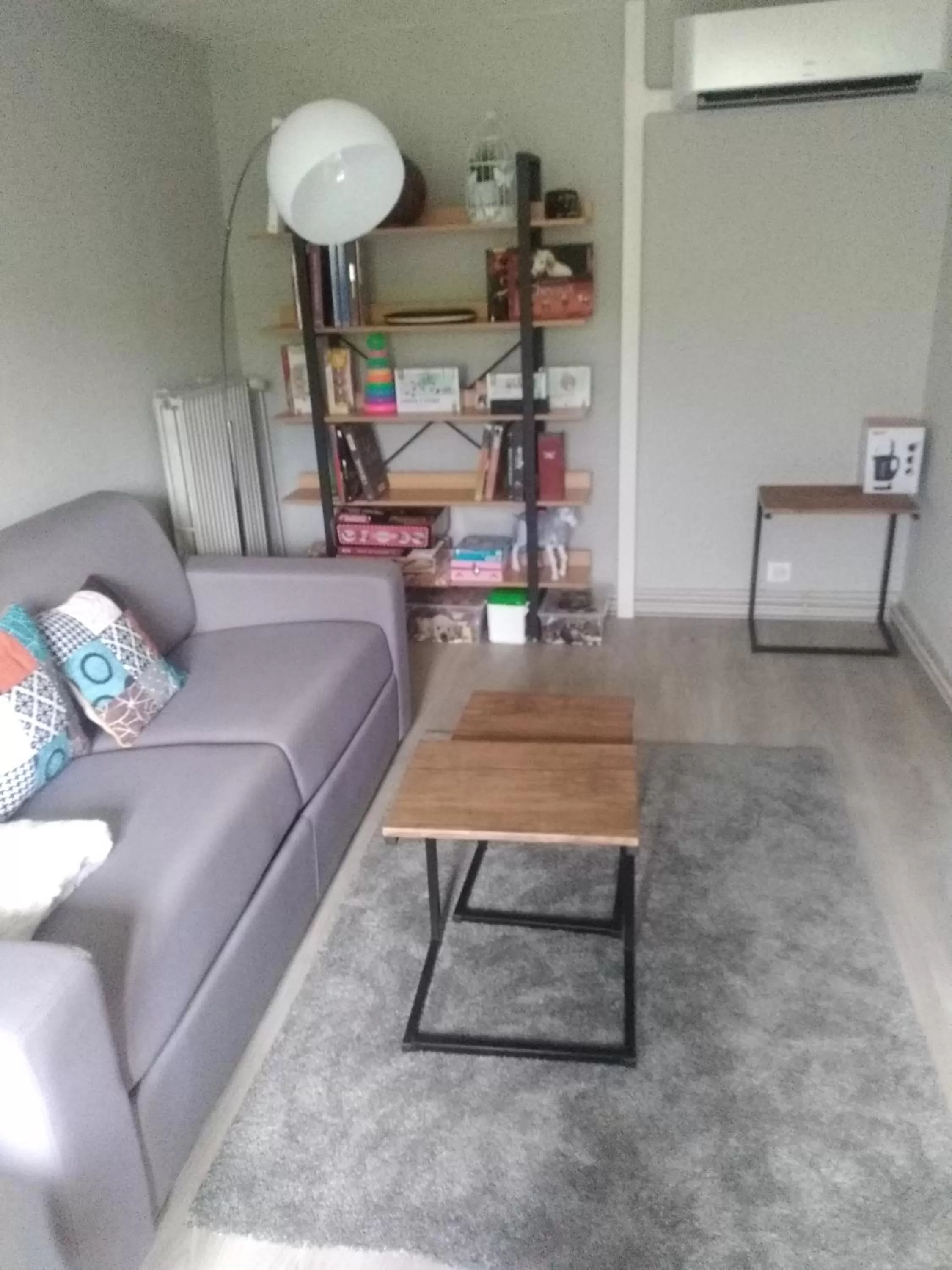 Seating Area in Virginie et Serge