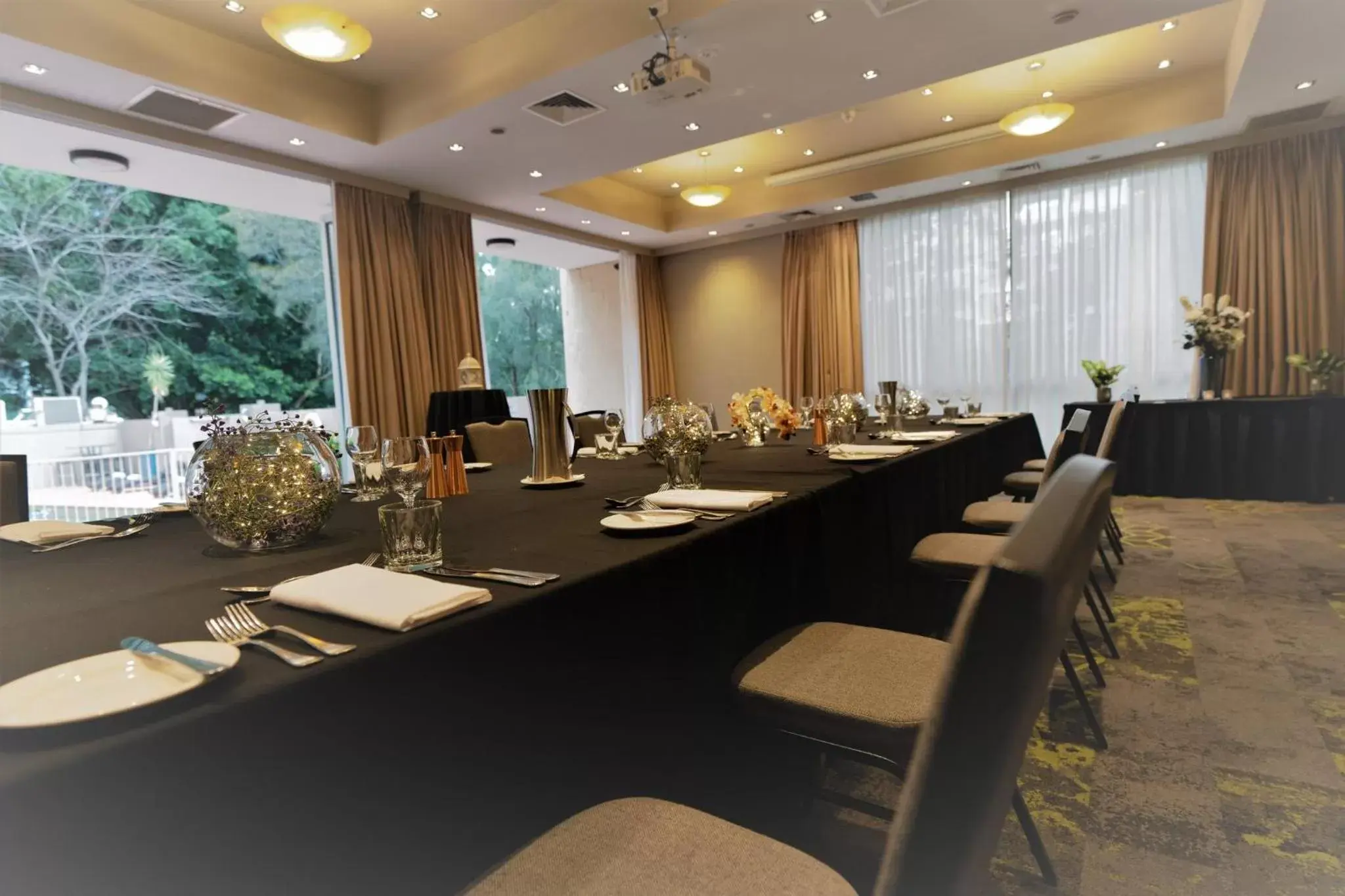 Meeting/conference room in Holiday Inn Parramatta, an IHG Hotel