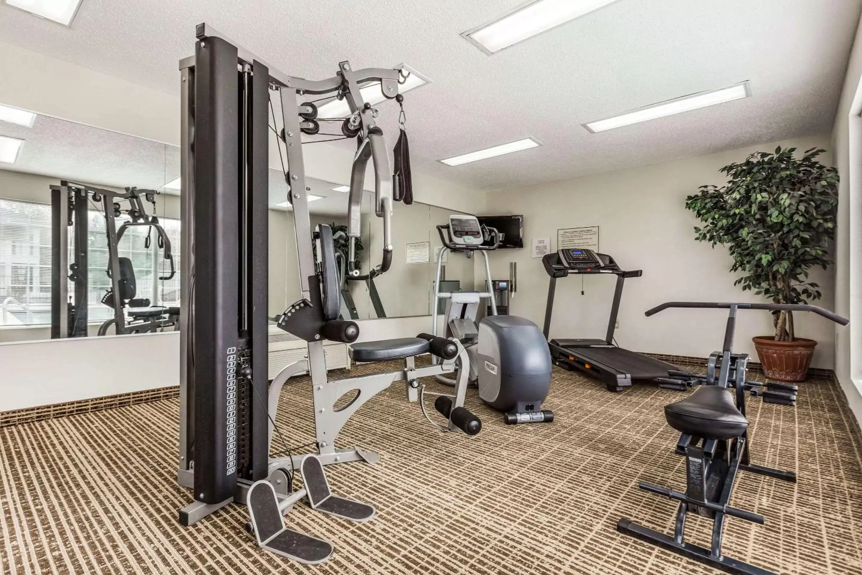 Fitness centre/facilities, Fitness Center/Facilities in Quality Inn Lancaster