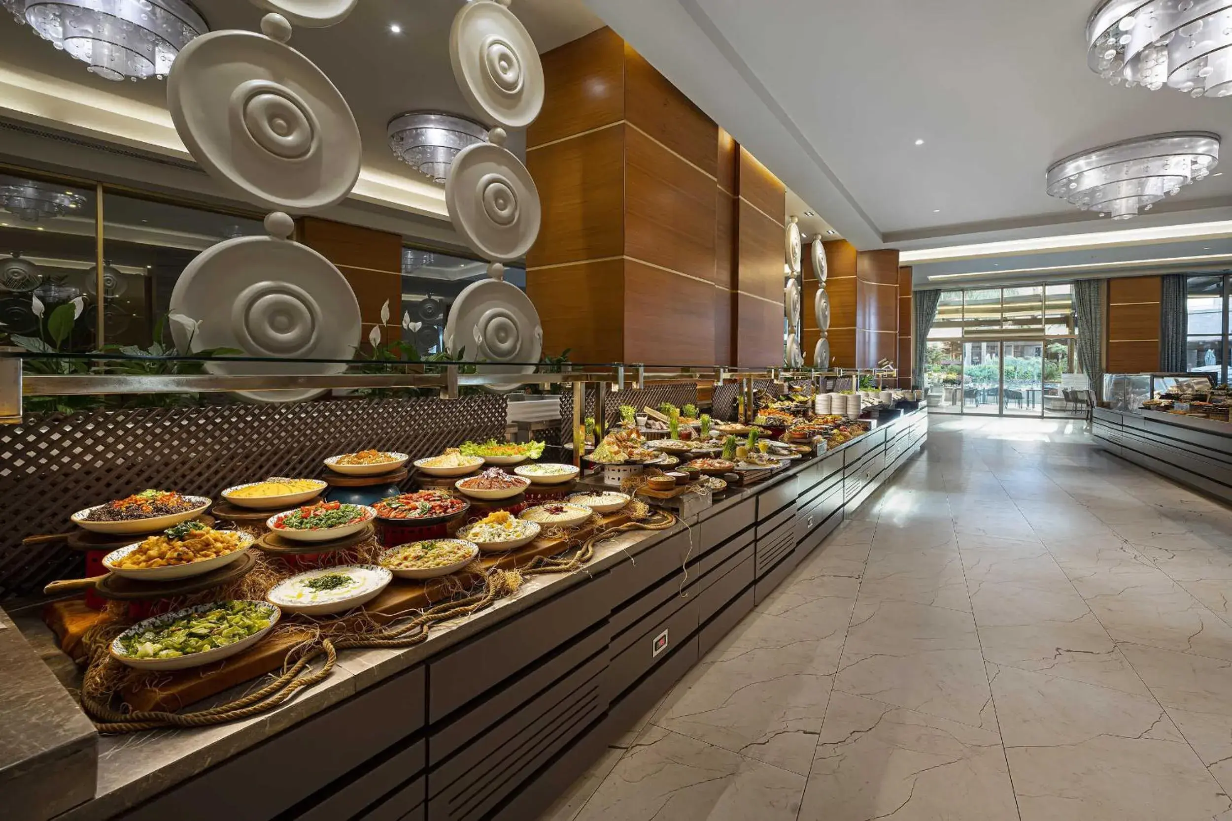 Restaurant/places to eat in Kaya Palazzo Golf Resort