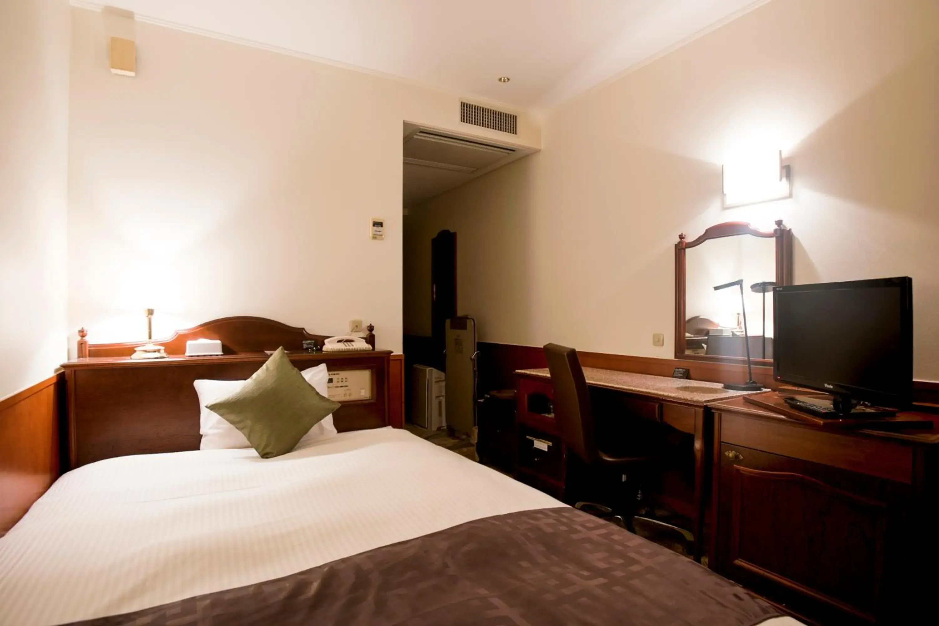 Single Room - single occupancy - Non-Smoking in Premier Hotel -CABIN- Asahikawa