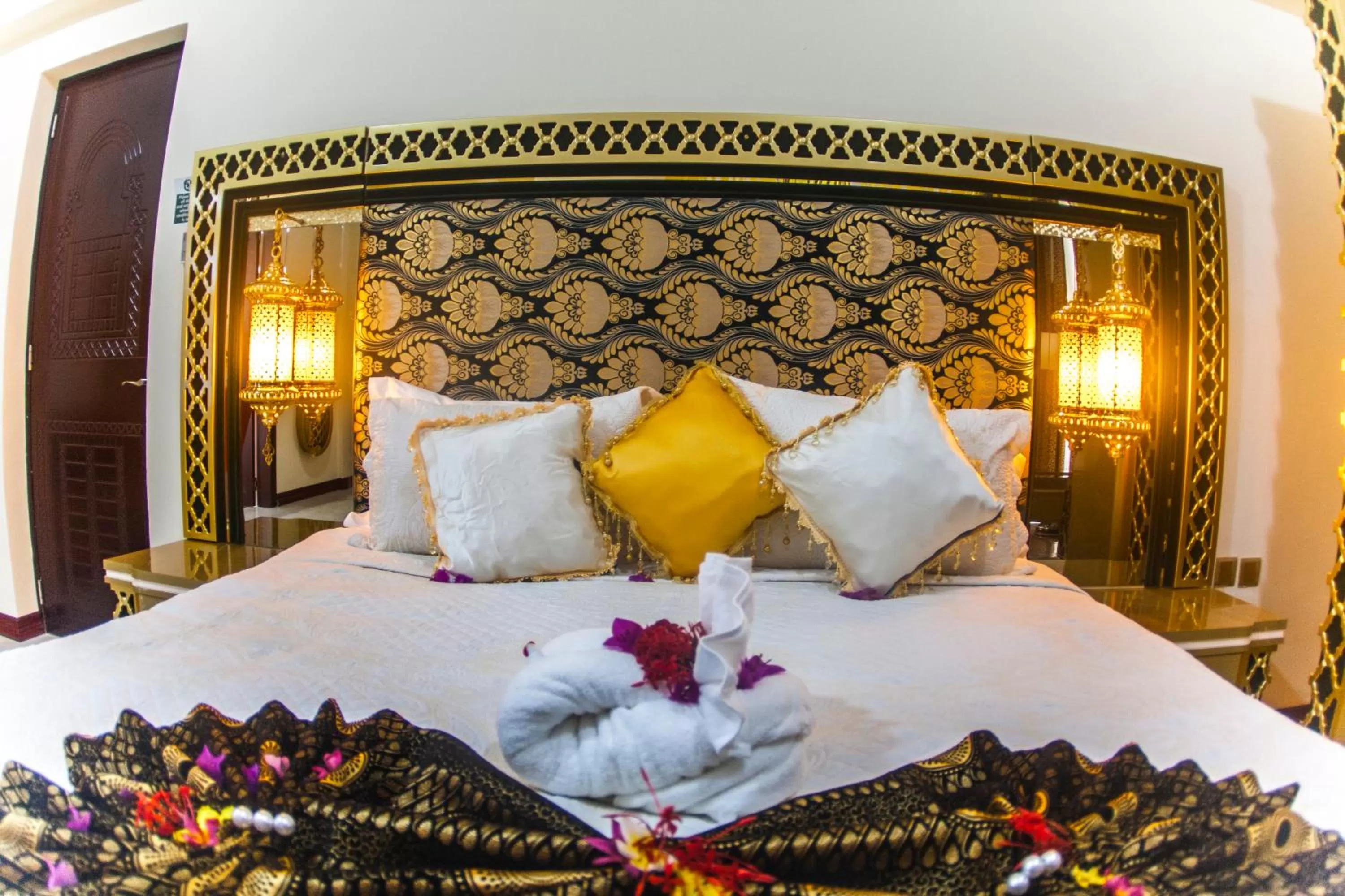 Bed in Madinat Al Bahr Business & Spa Hotel