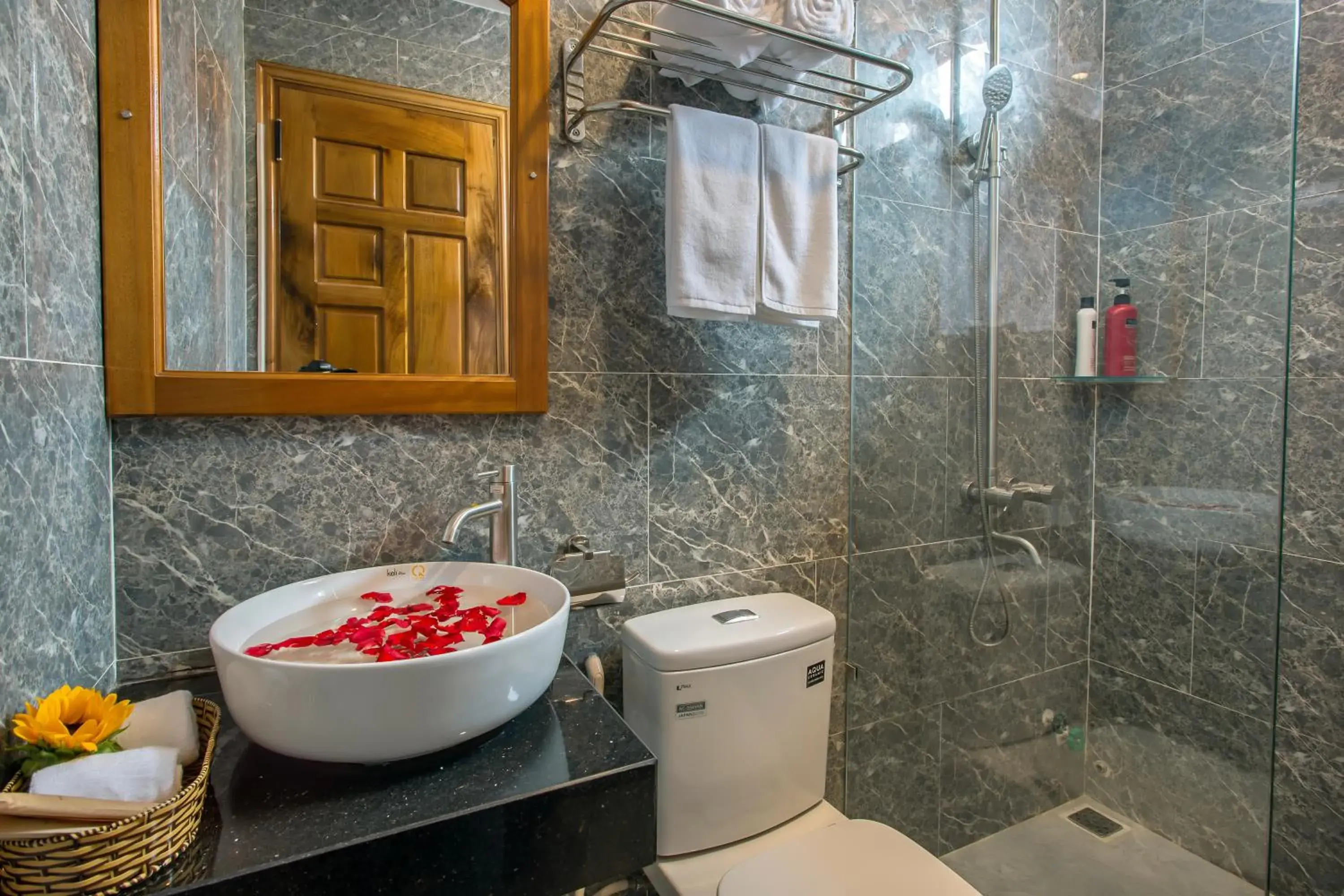 Shower, Bathroom in Hoi An Vi Khoa Villa