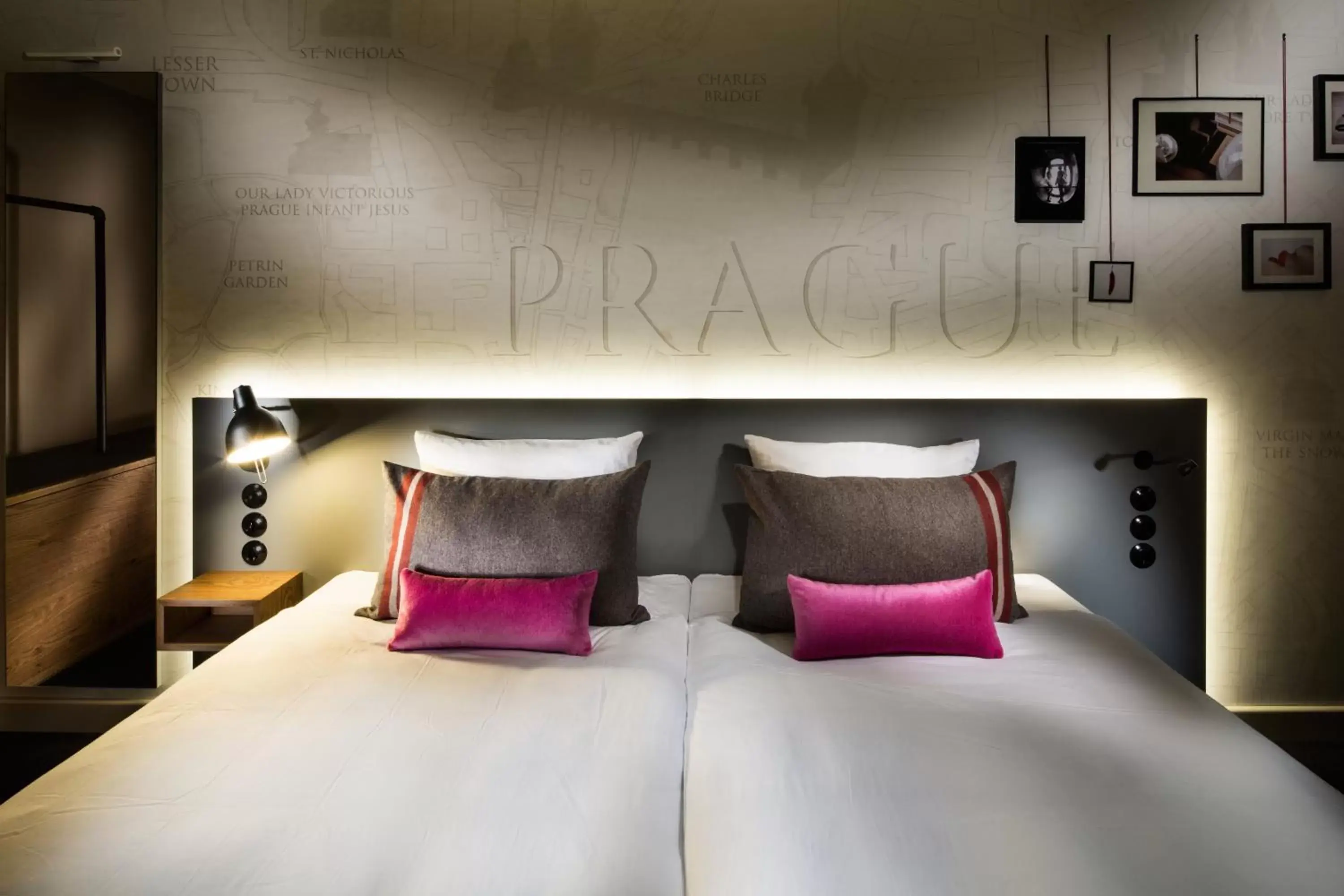 Bed in Pentahotel Prague