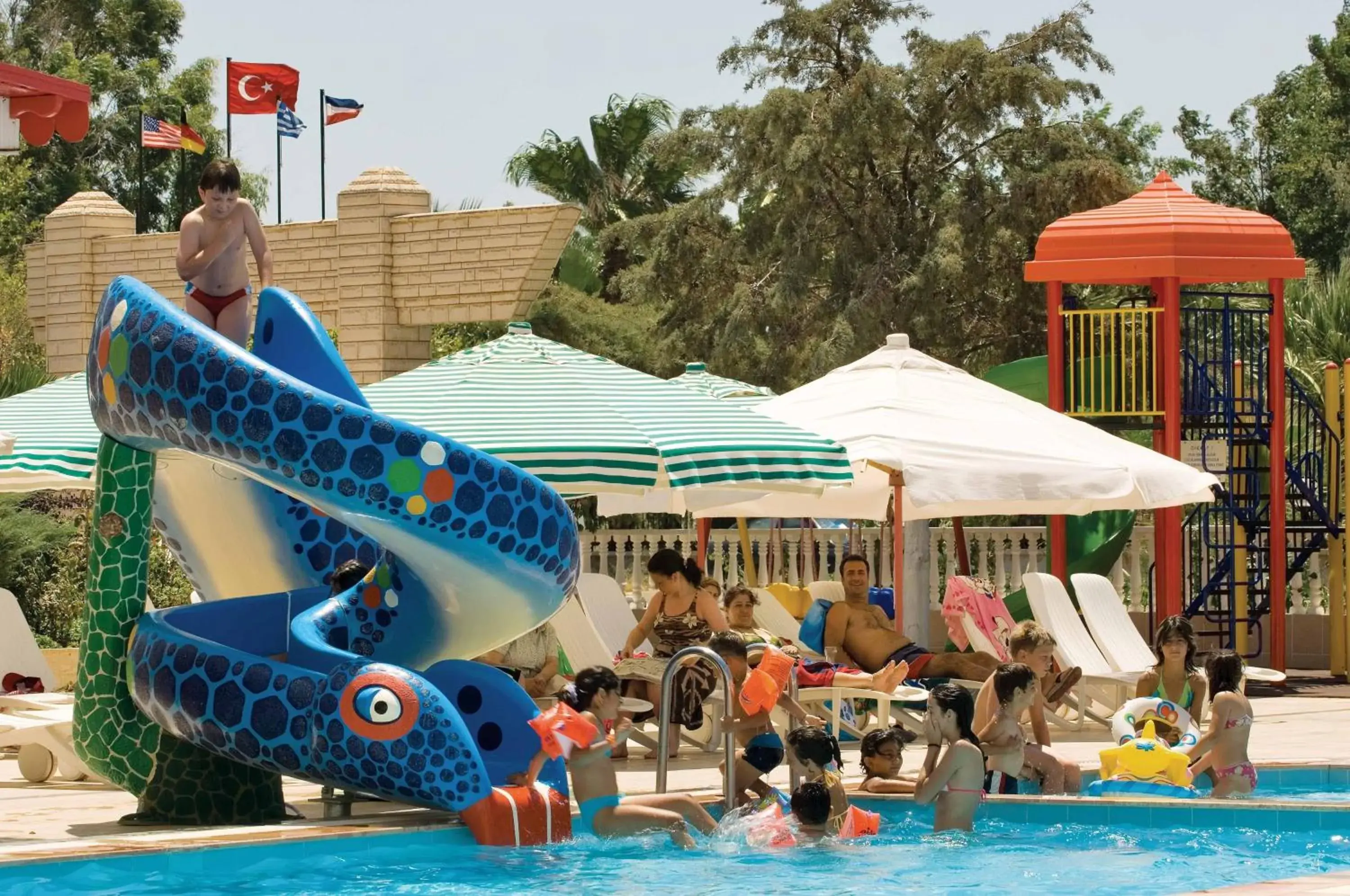 Swimming pool, Water Park in Hotel Billurcu