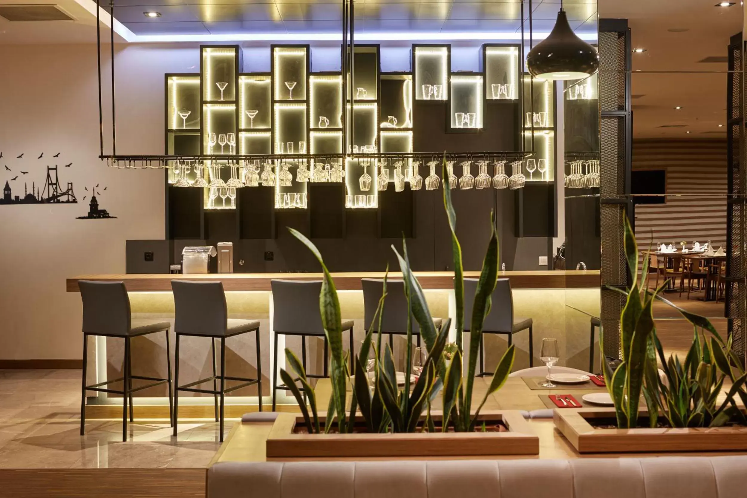 Lounge or bar in Novotel Konya