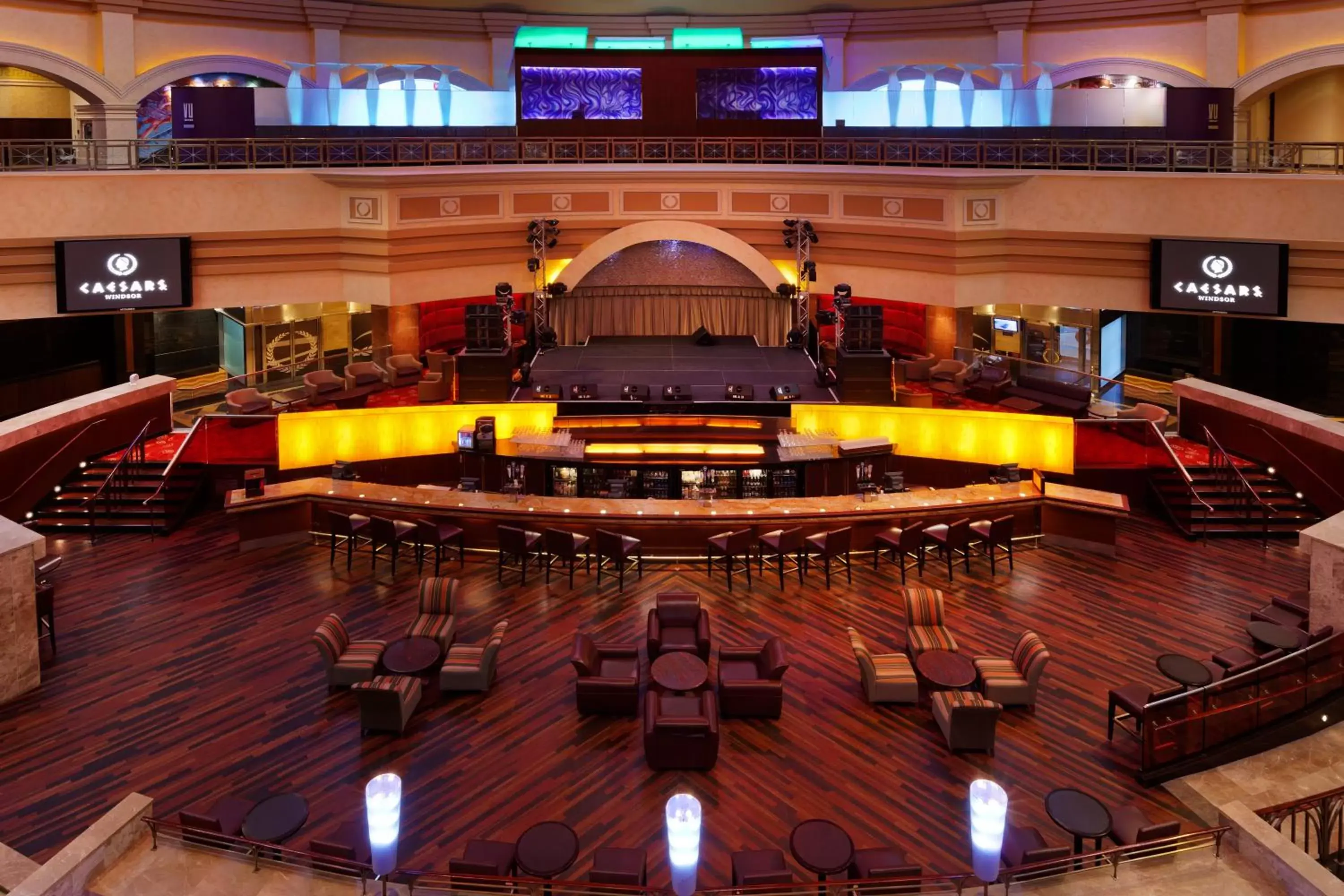 Entertainment, Restaurant/Places to Eat in Caesars Windsor Hotel and Casino