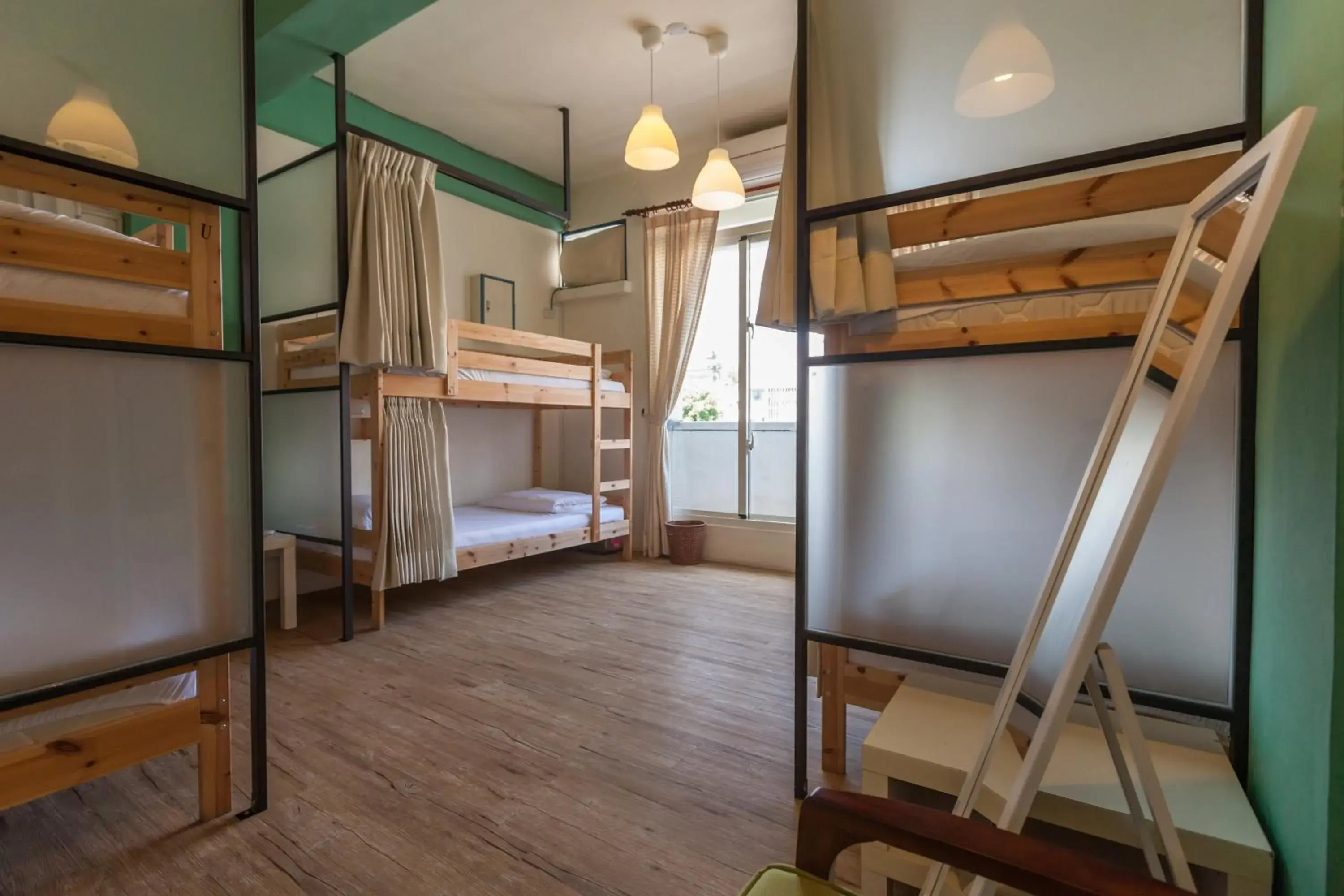 Photo of the whole room, Bunk Bed in Sleeping Boot Hostel