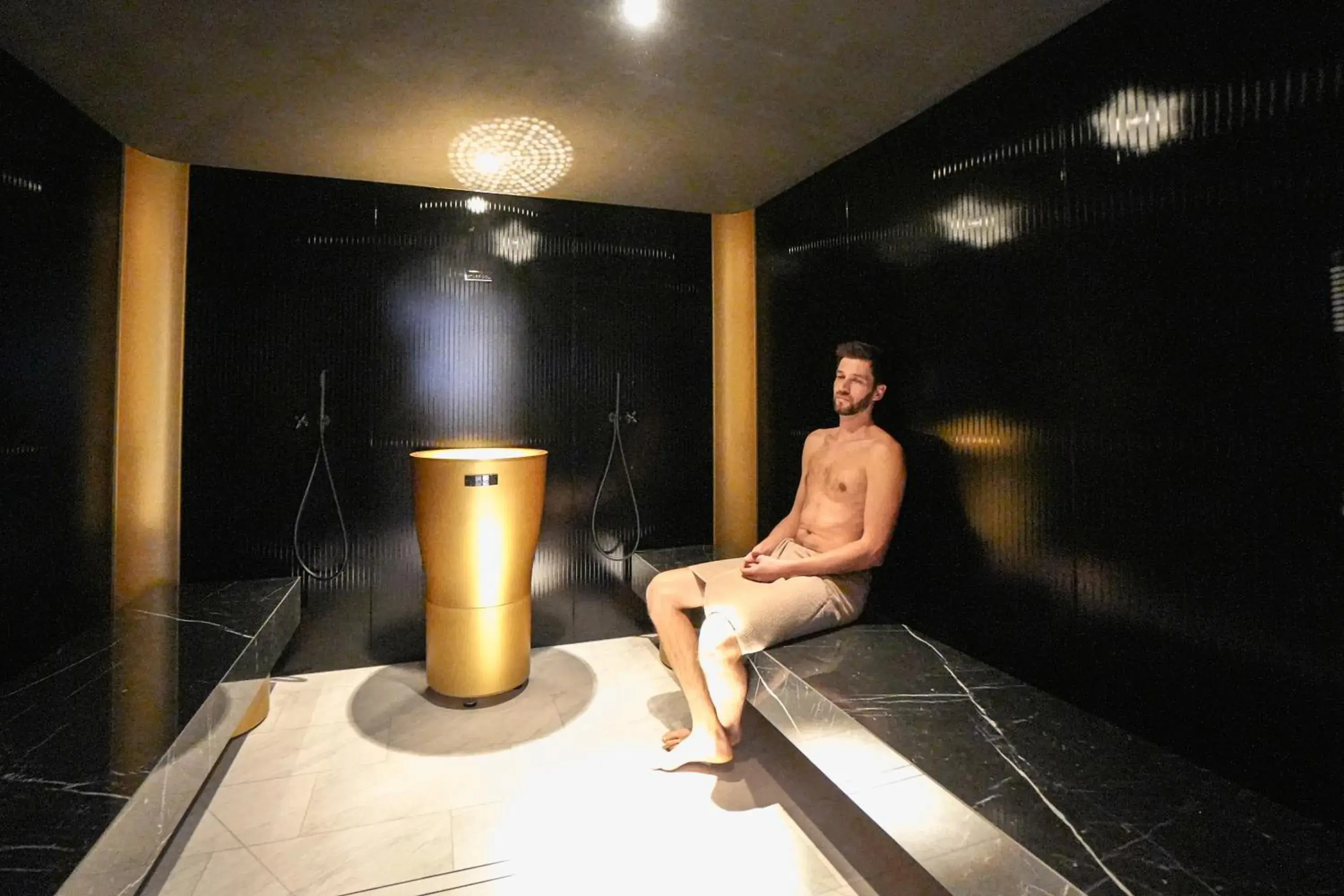 Steam room in Hotel Pozzamanigoni