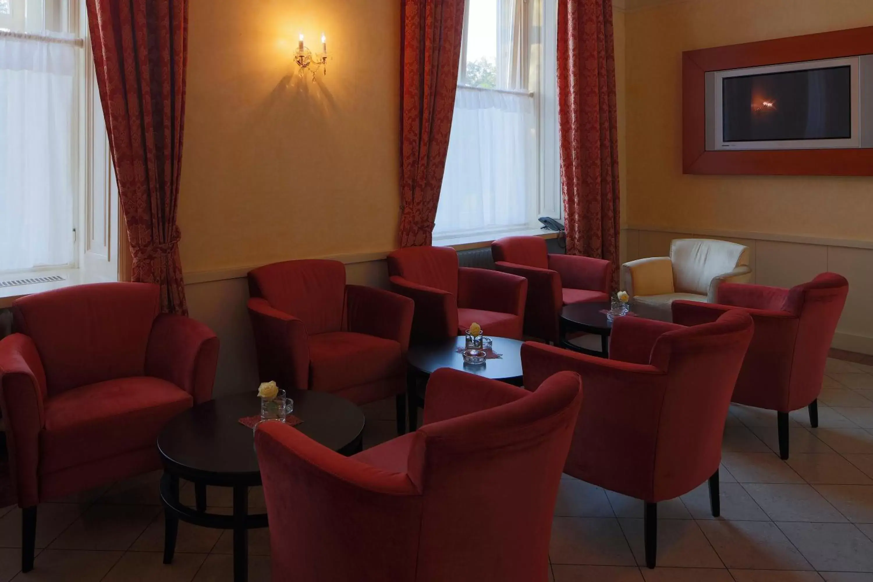 Restaurant/places to eat, Lounge/Bar in Austria Trend Hotel Schloss Wilhelminenberg Wien