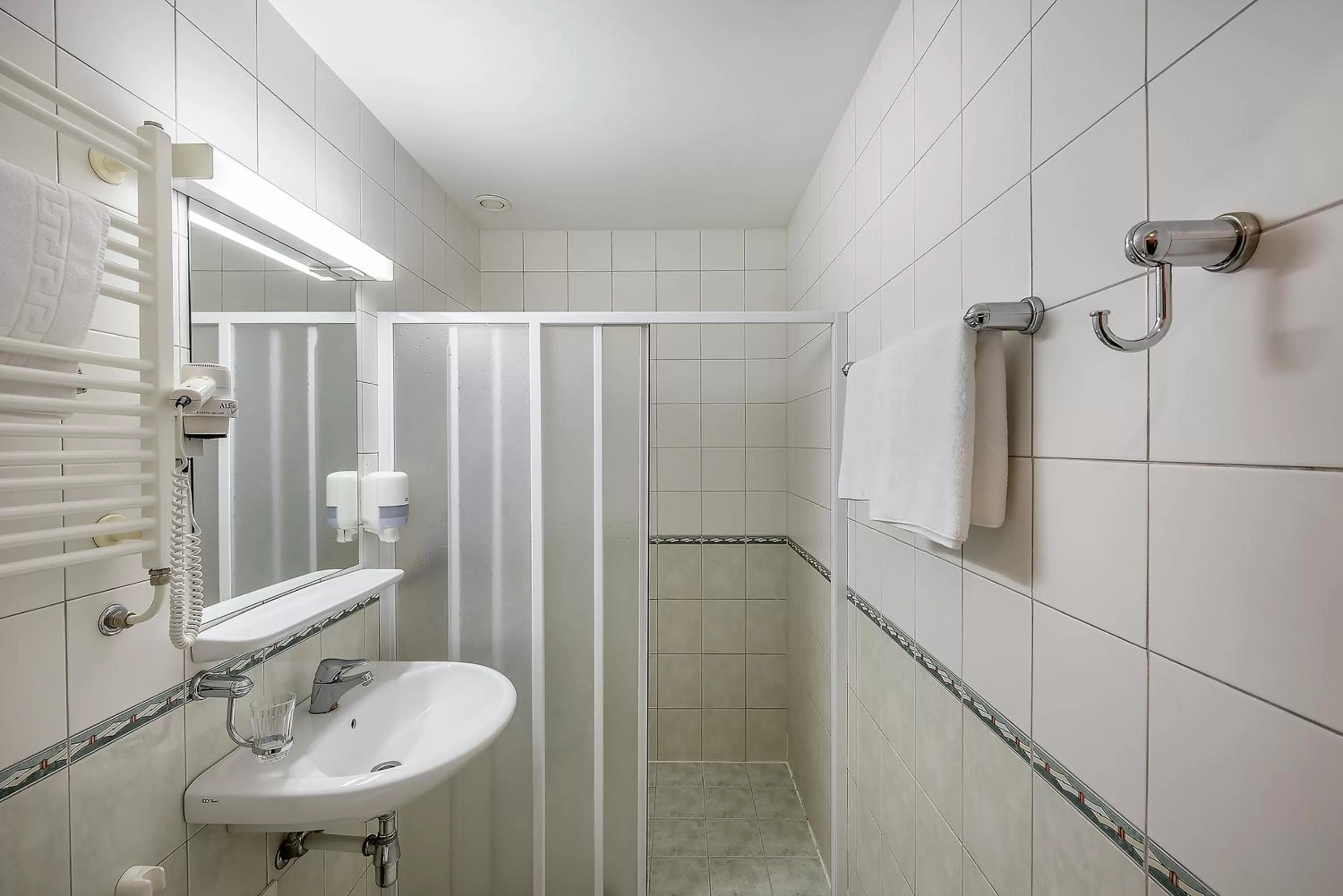Shower in Grata by Centrum Hotels
