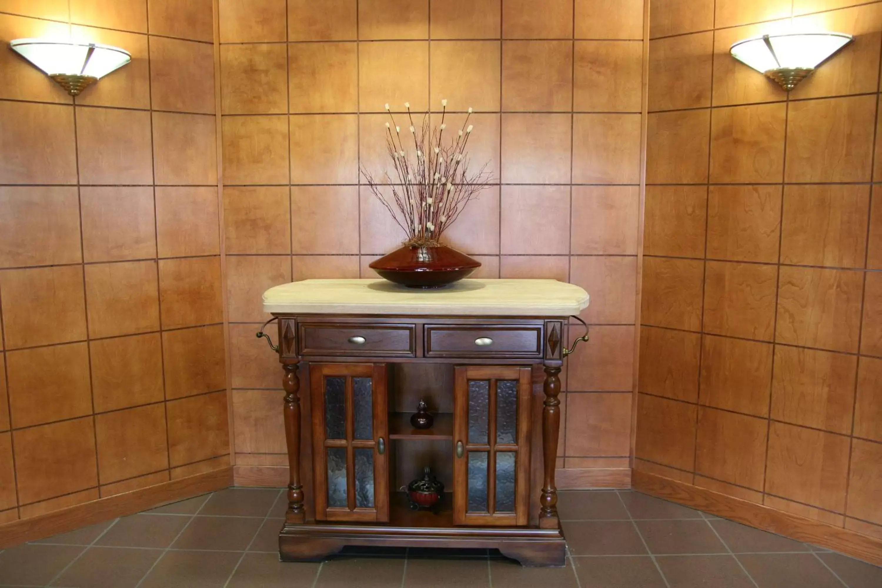 Lobby or reception, Bathroom in Hampton Inn St Charles St Peters