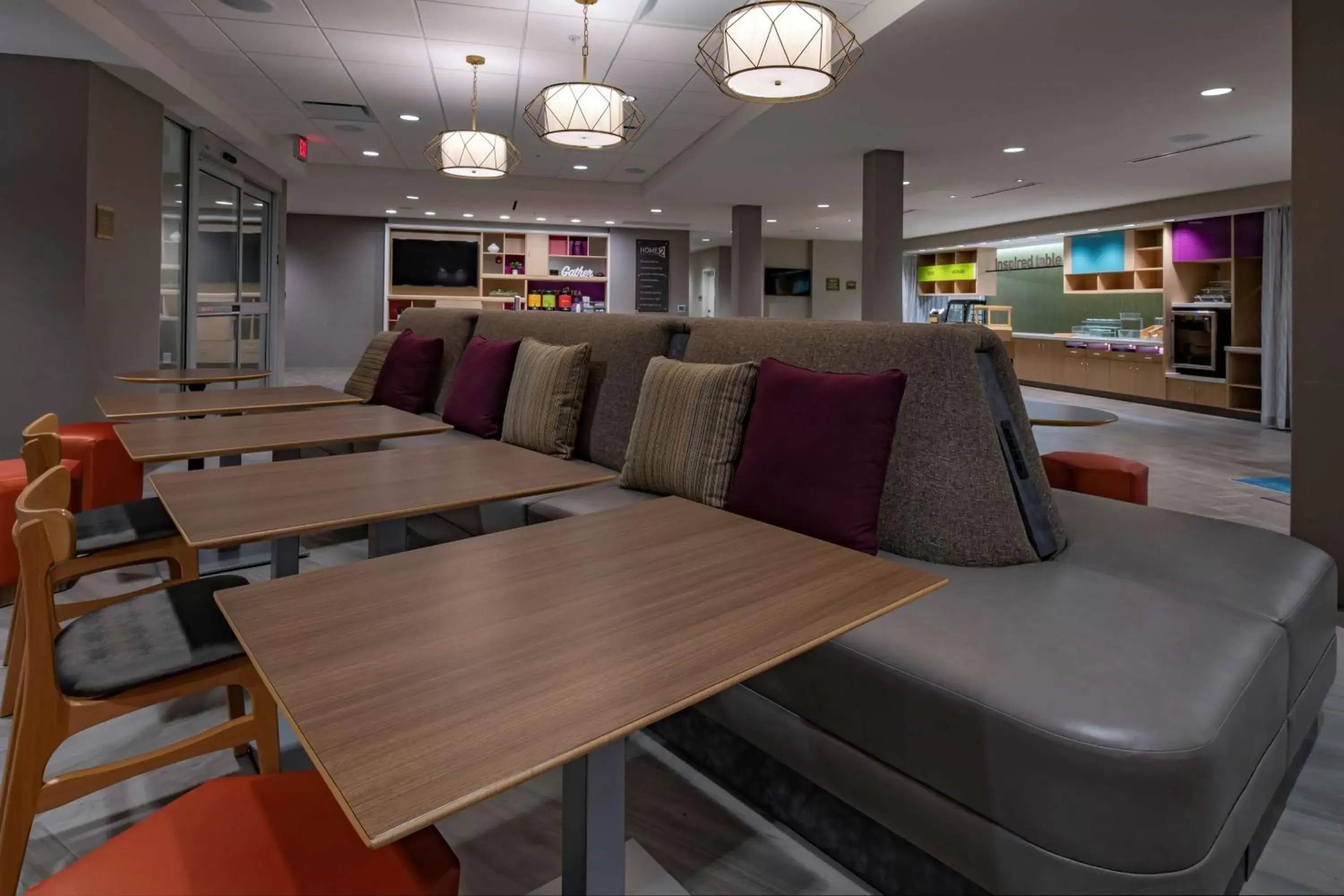 Lobby or reception, Restaurant/Places to Eat in Home2 Suites By Hilton Wayne, NJ