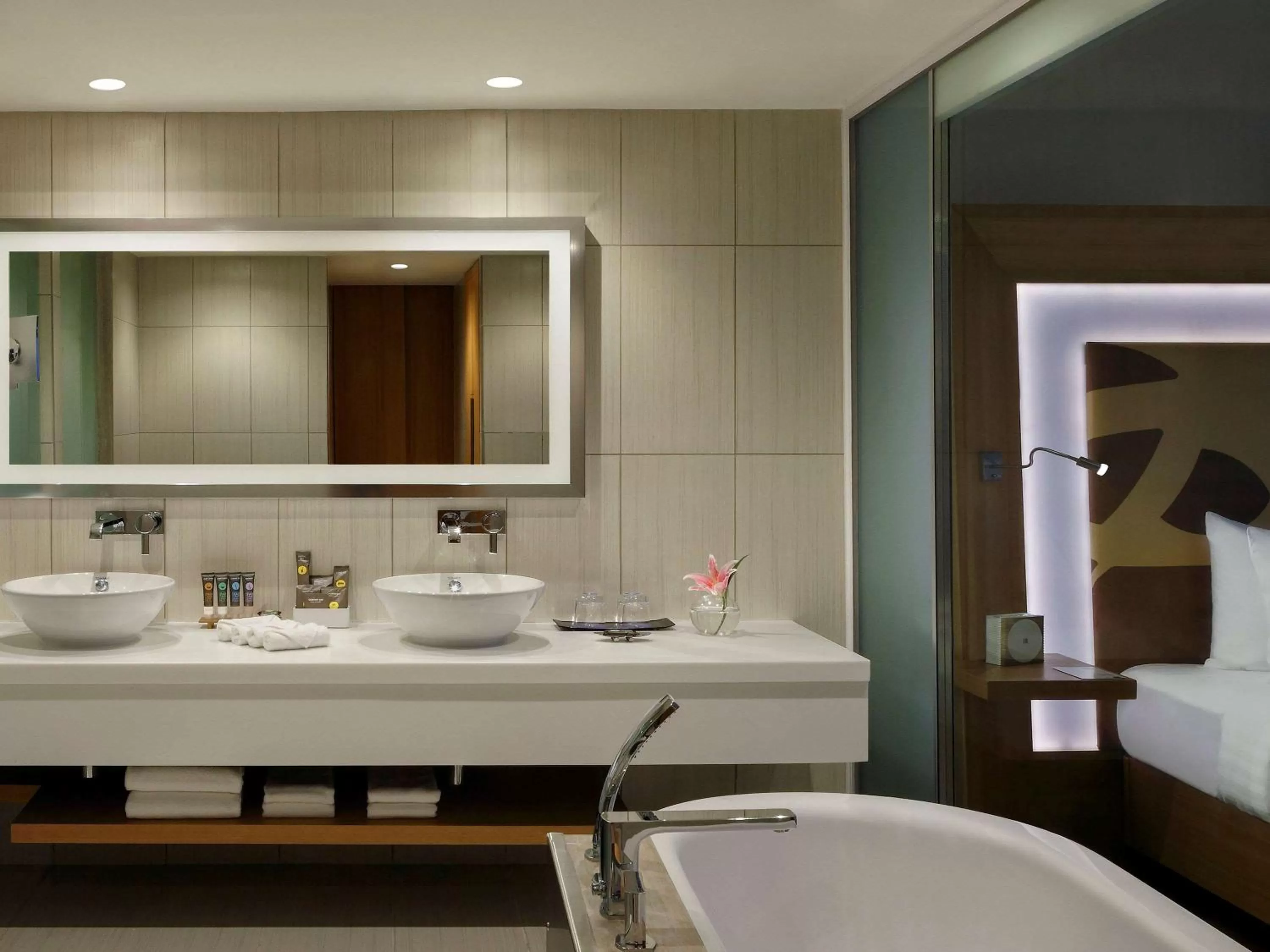 Photo of the whole room in Novotel Chennai OMR