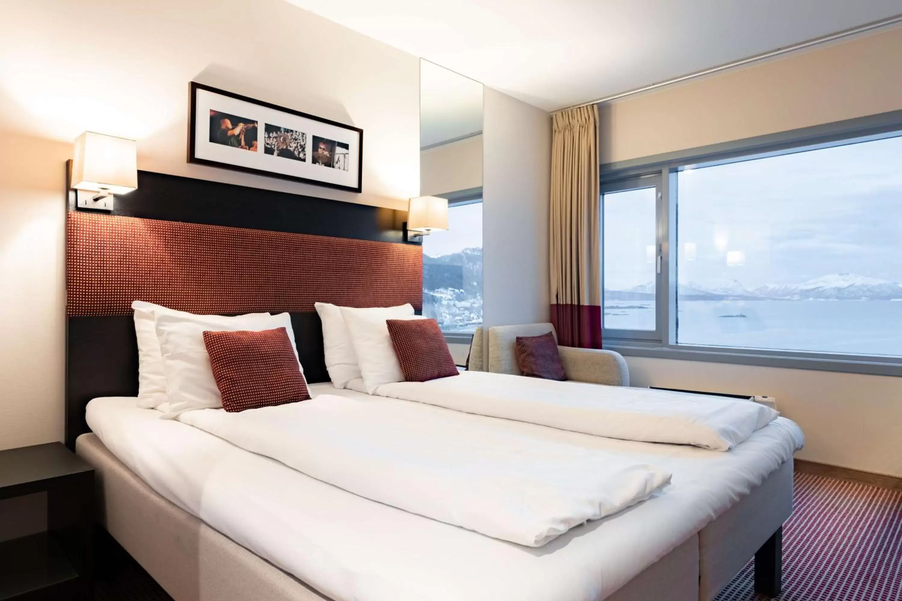 Bedroom, Bed in Scandic Seilet Hotel