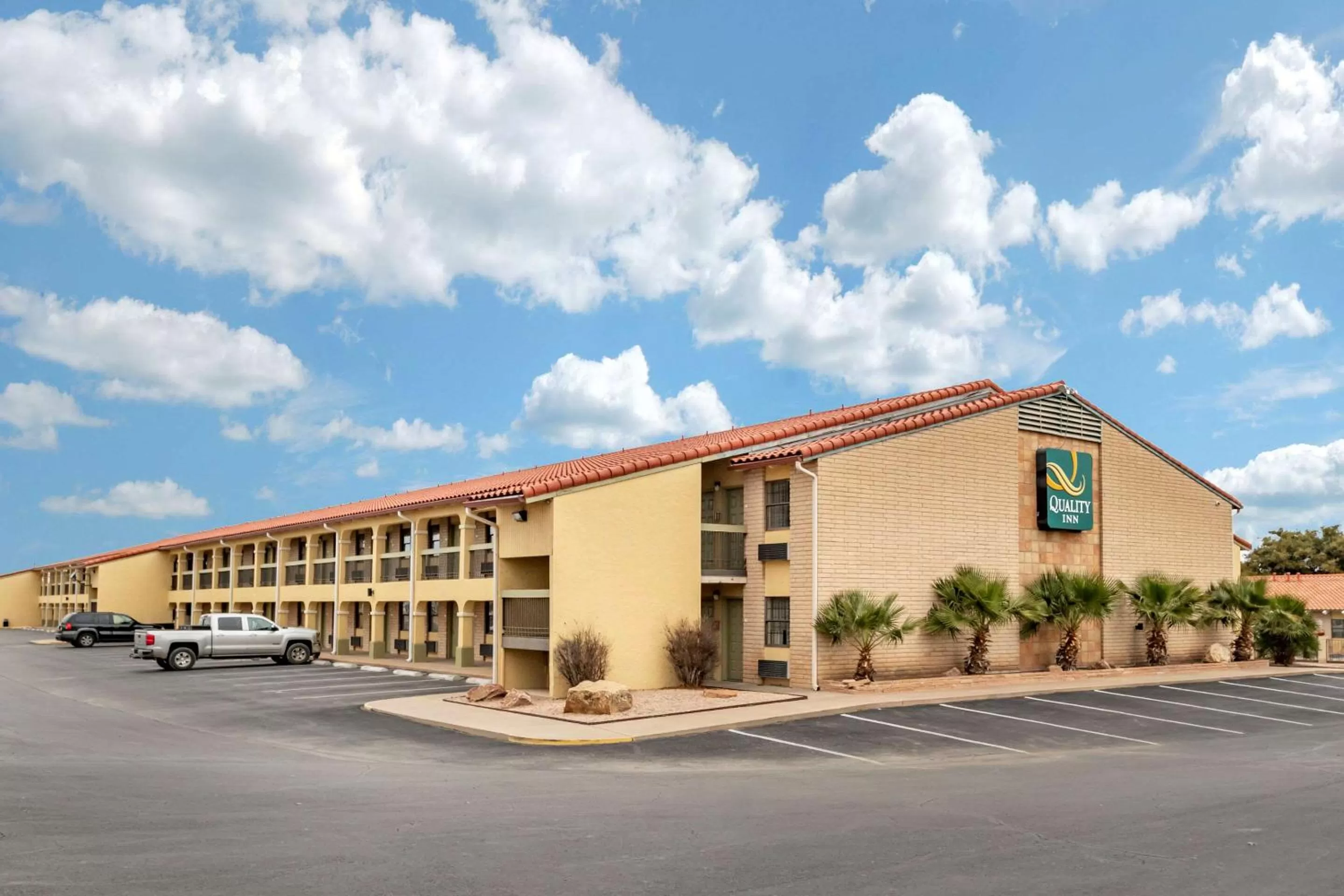 Property building in Quality Inn San Angelo