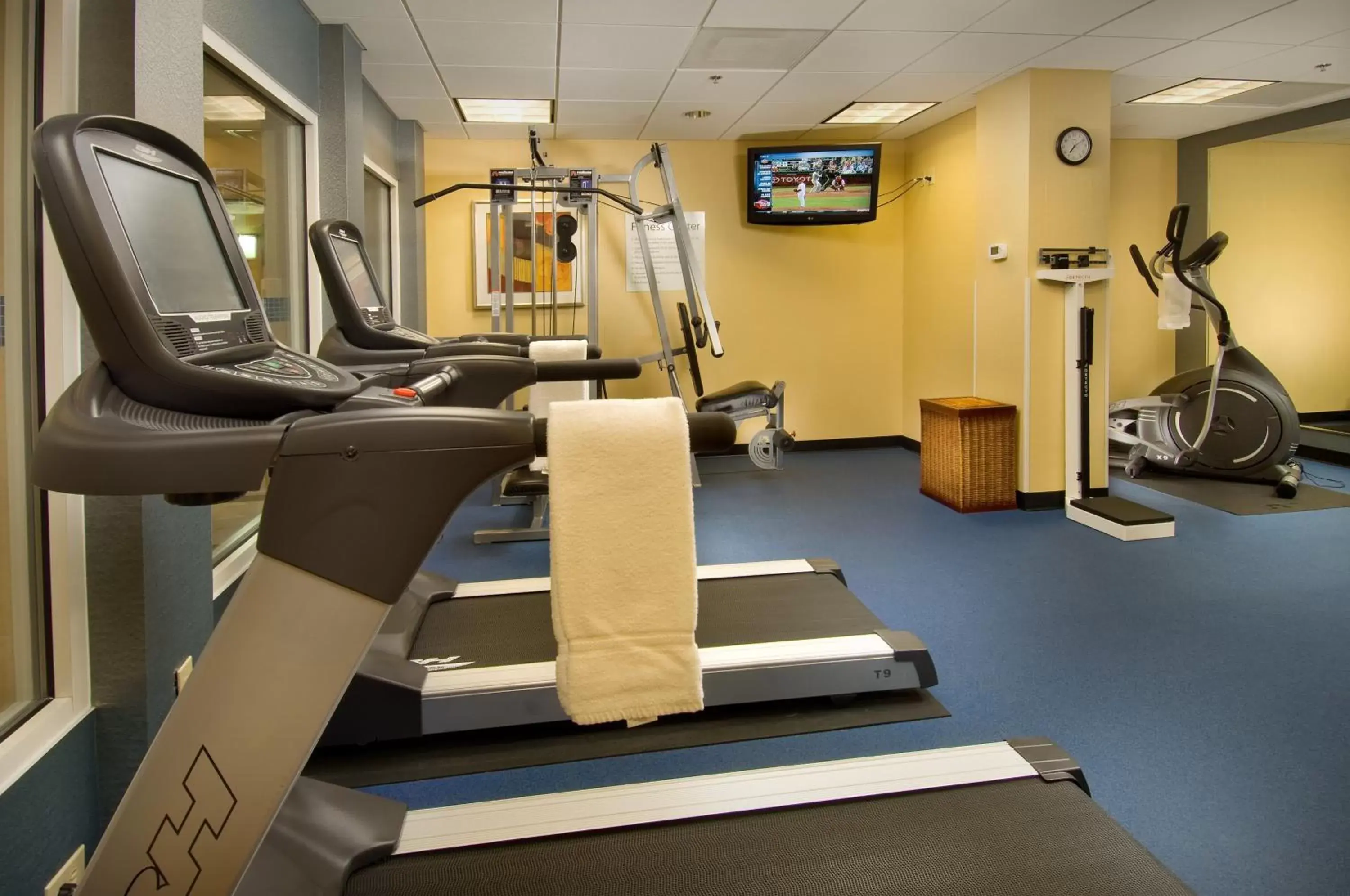 Fitness centre/facilities, Fitness Center/Facilities in Holiday Inn Express & Suites Alexandria - Fort Belvoir, an IHG Hotel