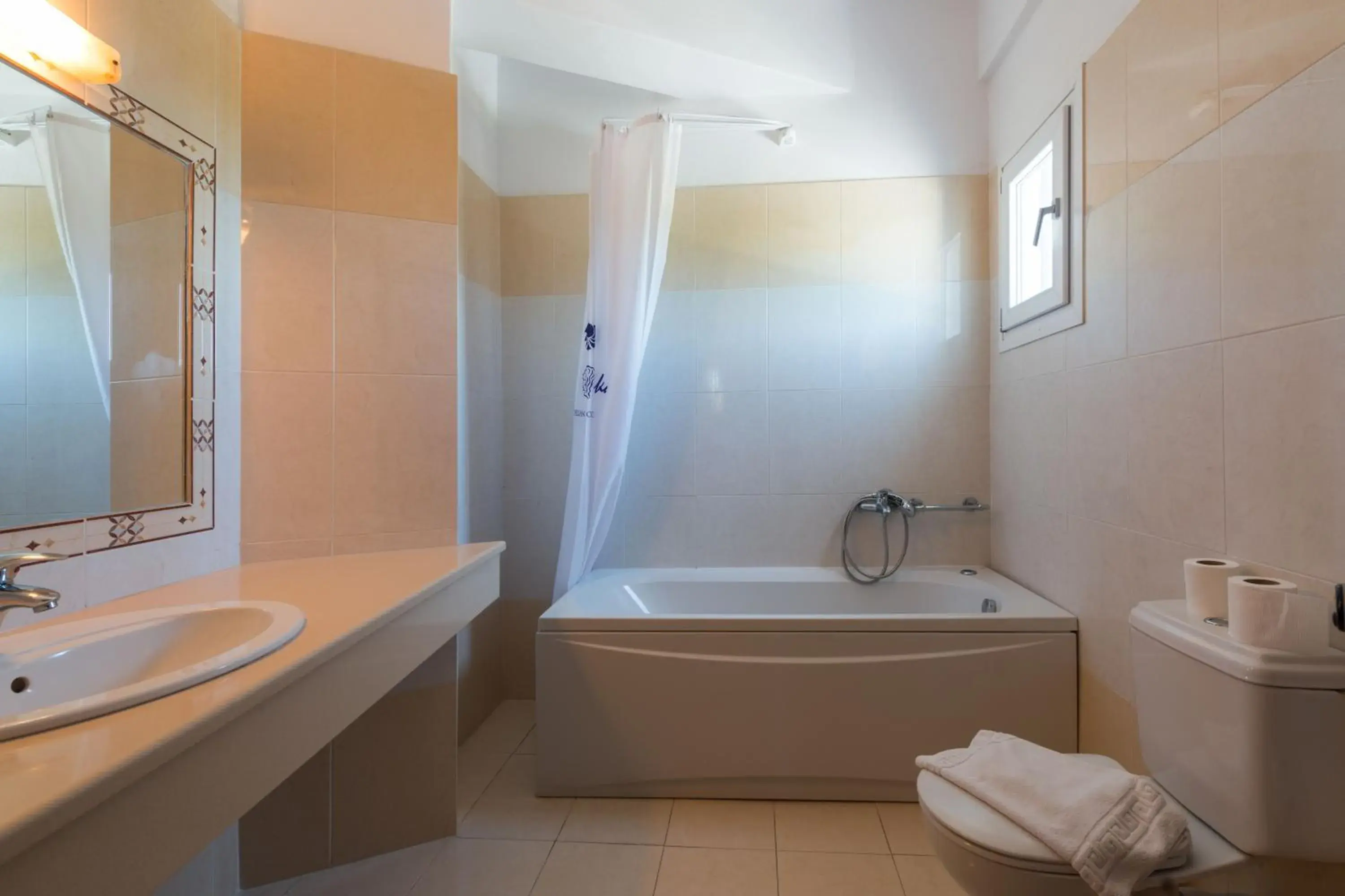 Other, Bathroom in Giannoulaki Hotel