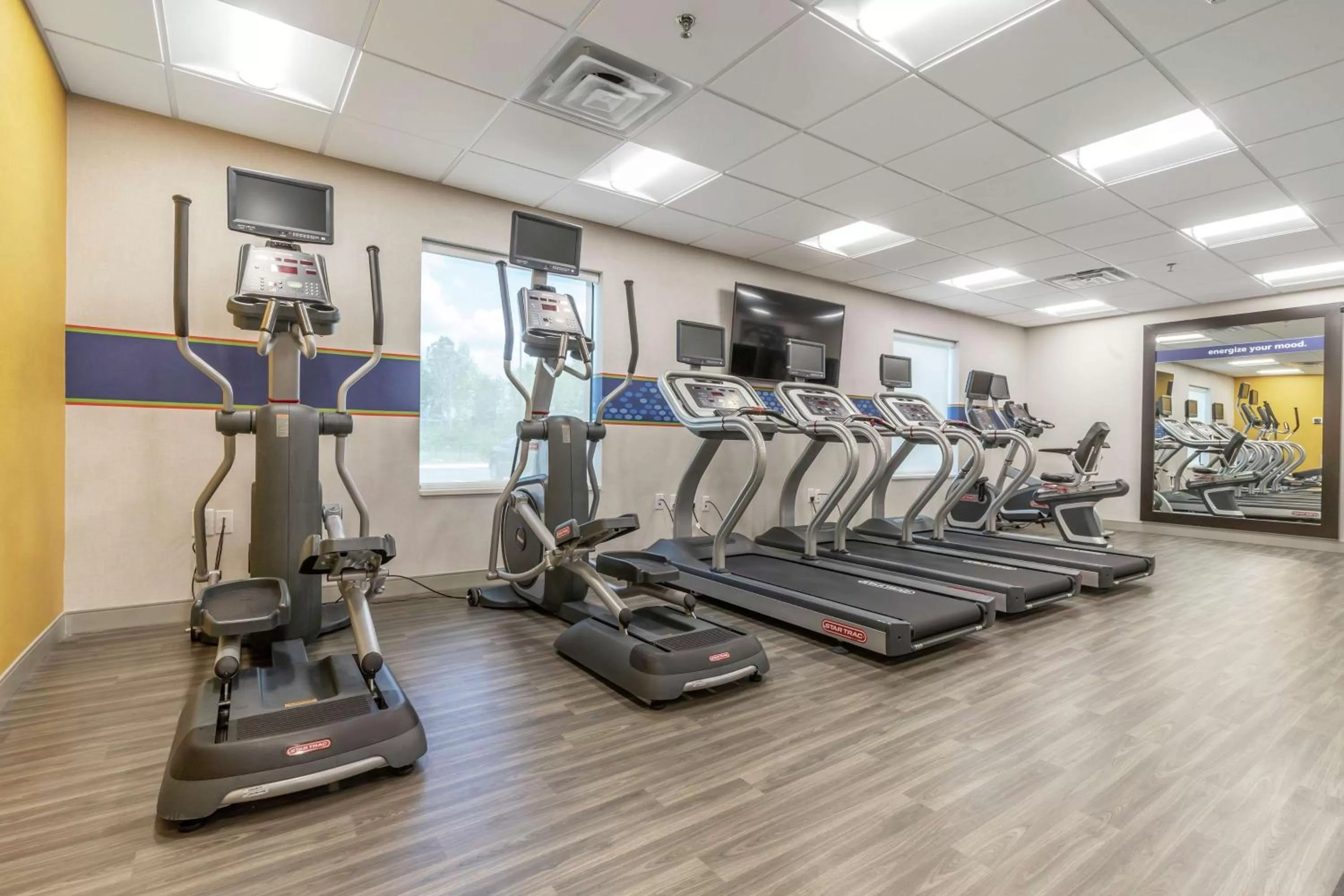 Fitness centre/facilities in Hampton Inn Camden, SC