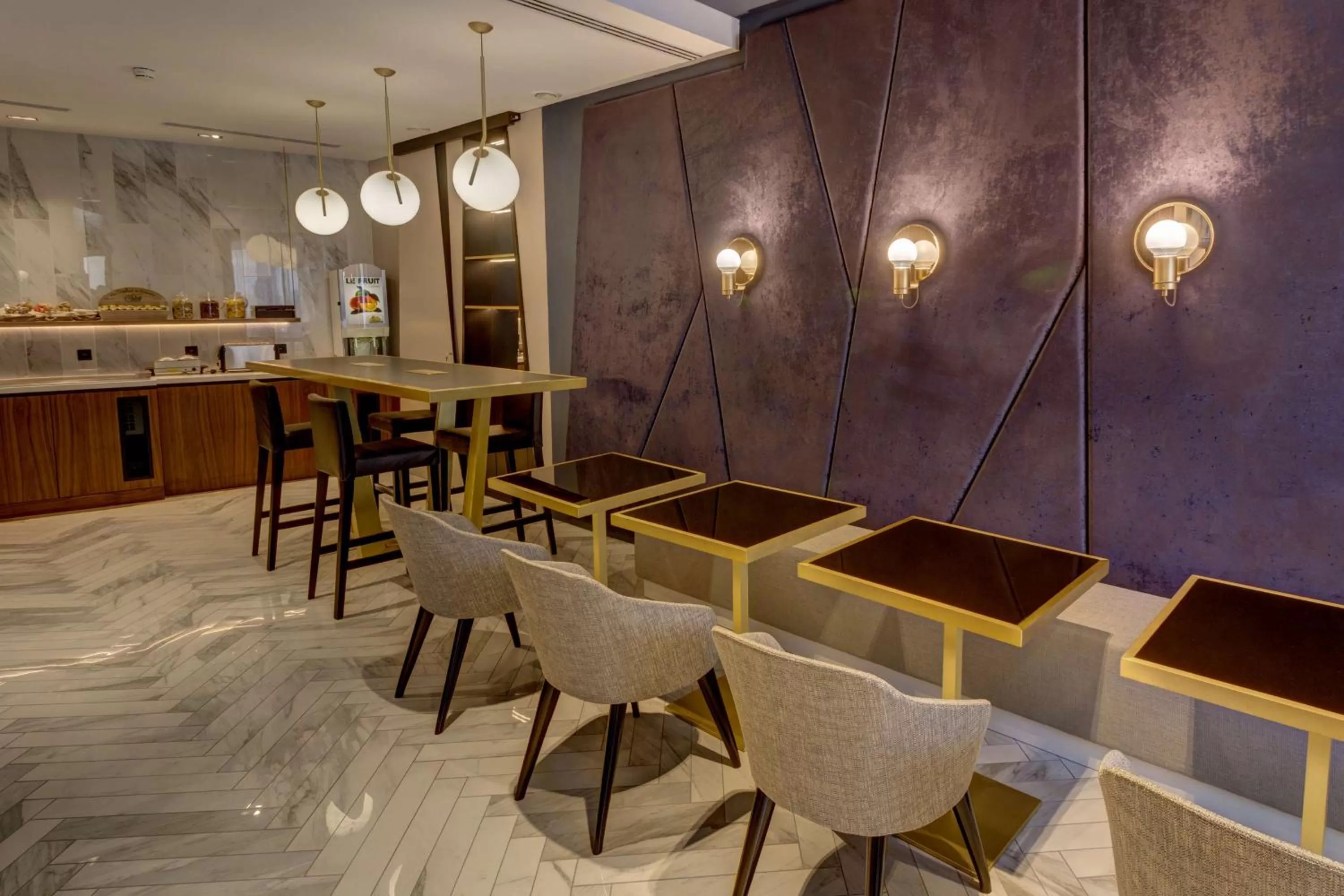 Restaurant/places to eat in Best Western Plus Comedie Saint Roch