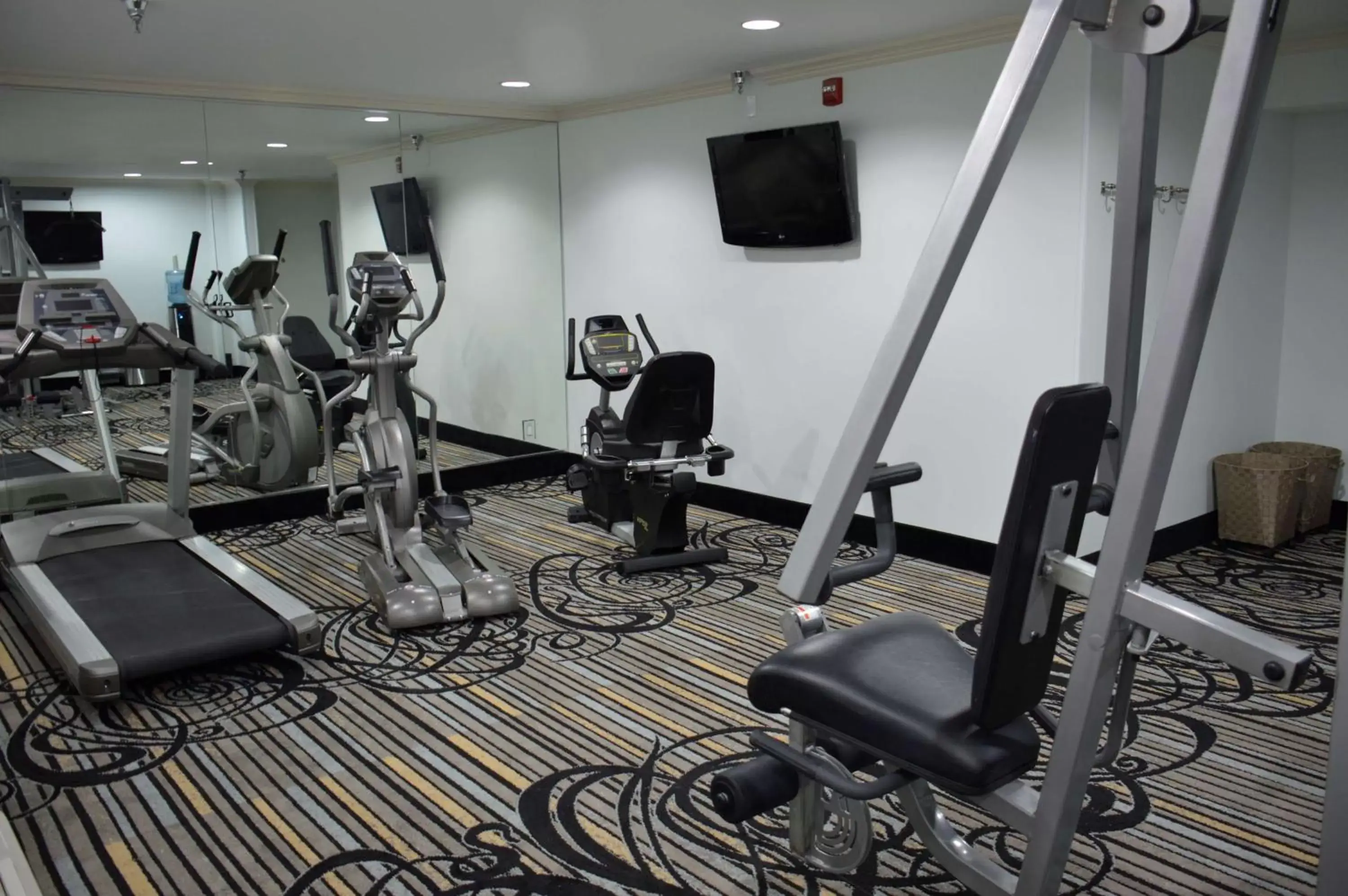 Fitness centre/facilities, Fitness Center/Facilities in Best Western Webster Hotel, Nasa