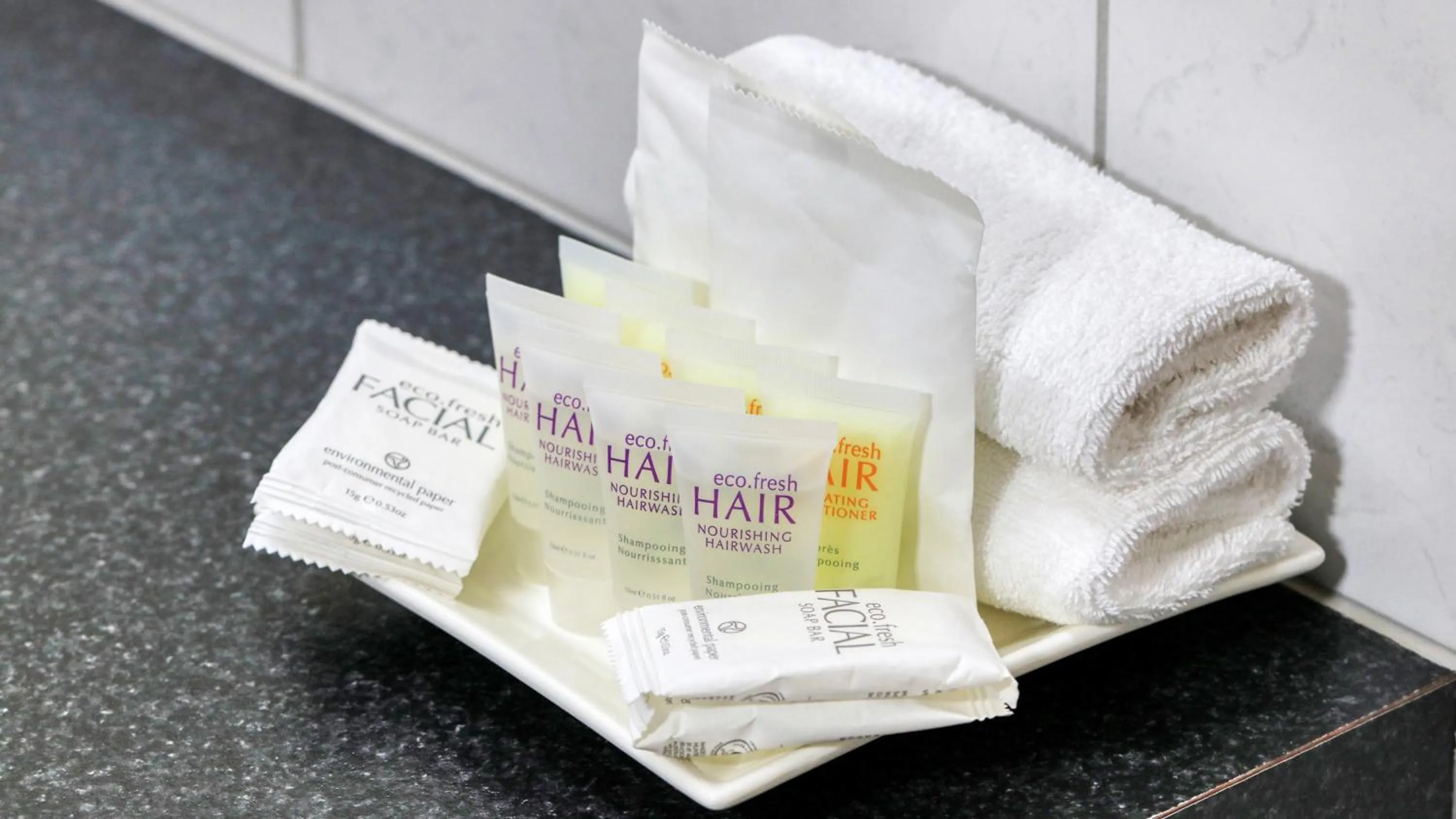 Bathroom in Bridges on Meninya Motel & Apartments