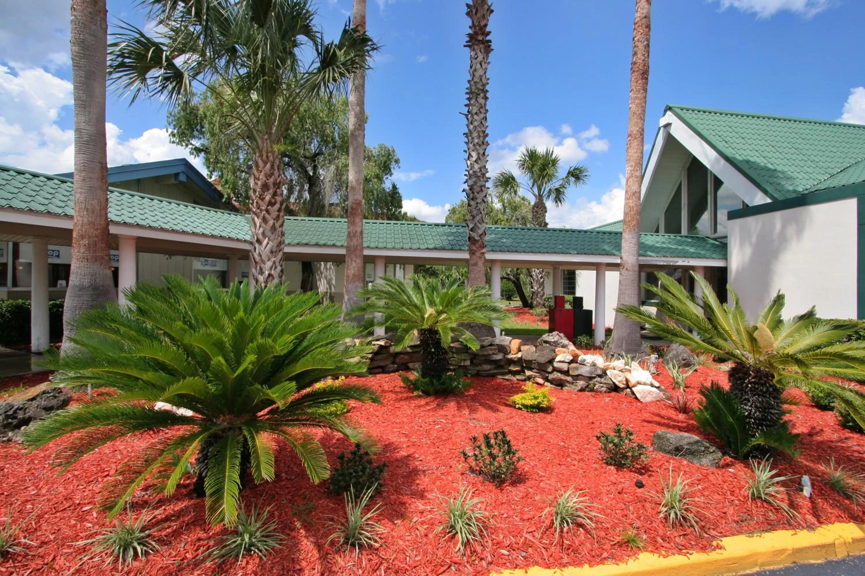 Day in Travelodge by Wyndham Lakeland