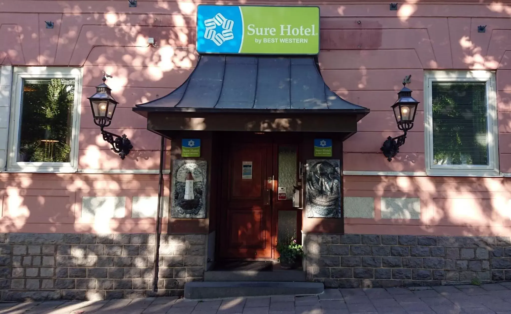 Facade/entrance in Sure Hotel by Best Western Centralhotellet