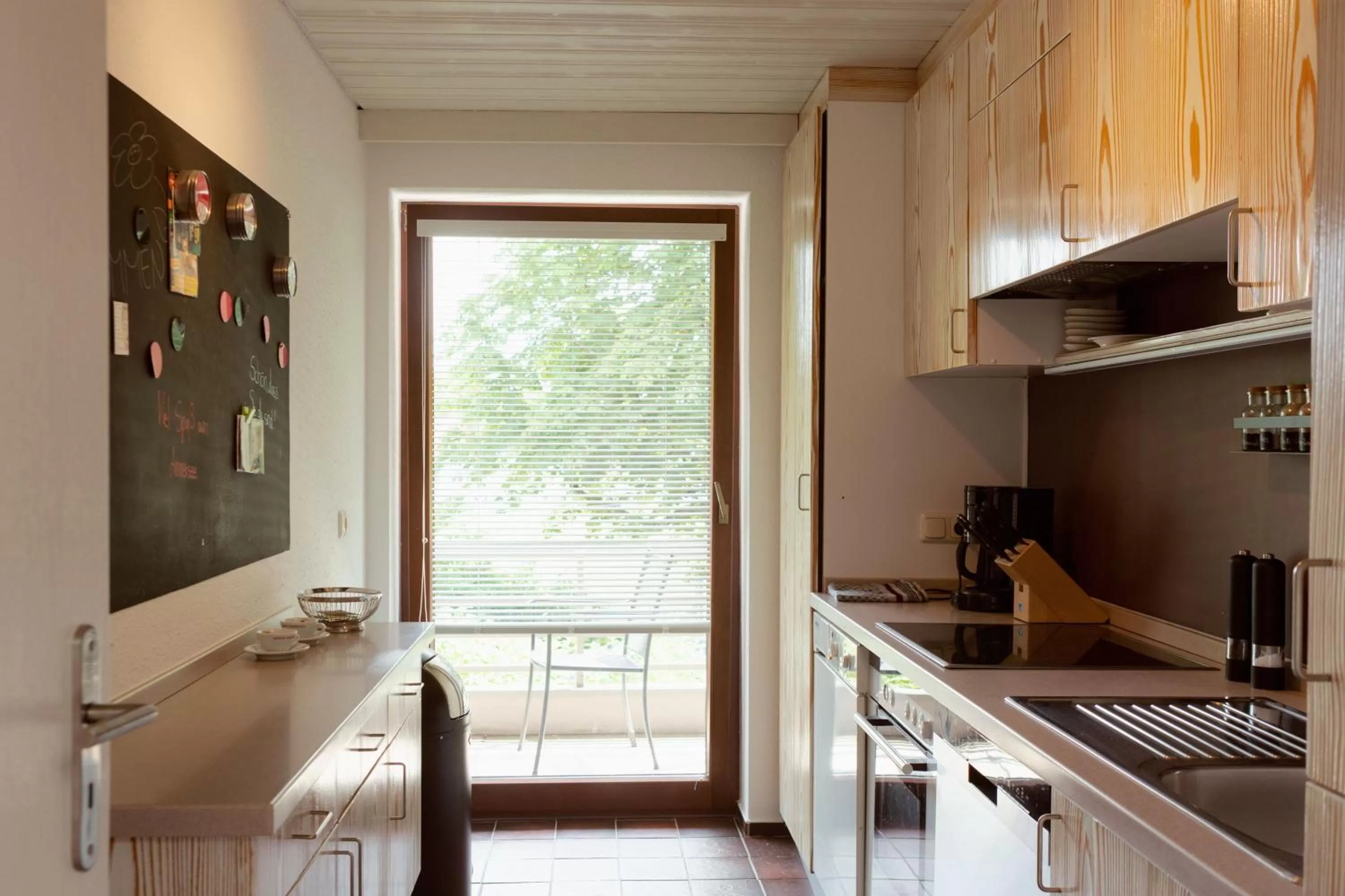 Kitchen or kitchenette in Strandhotel SüdSee Diessen am Ammersee