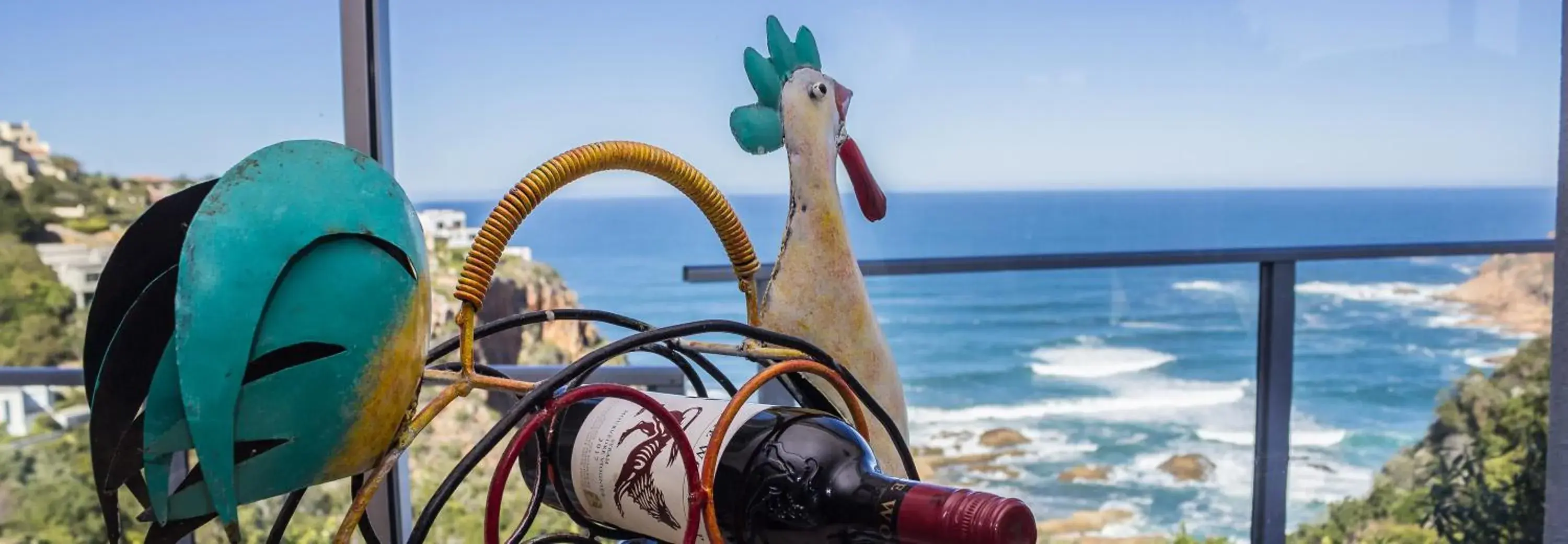 Lounge or bar in Headlands House Guest Lodge Lounge or bar in Headlands House Guest Lodge