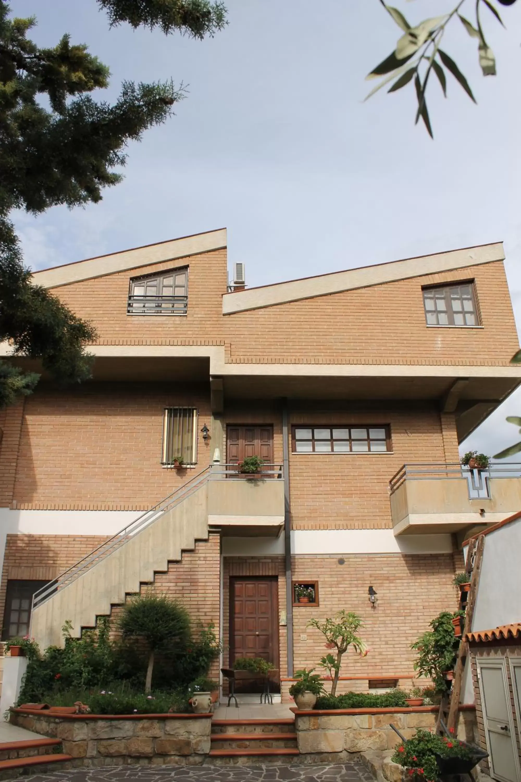 Facade/entrance, Property Building in B&B Villa Letizia