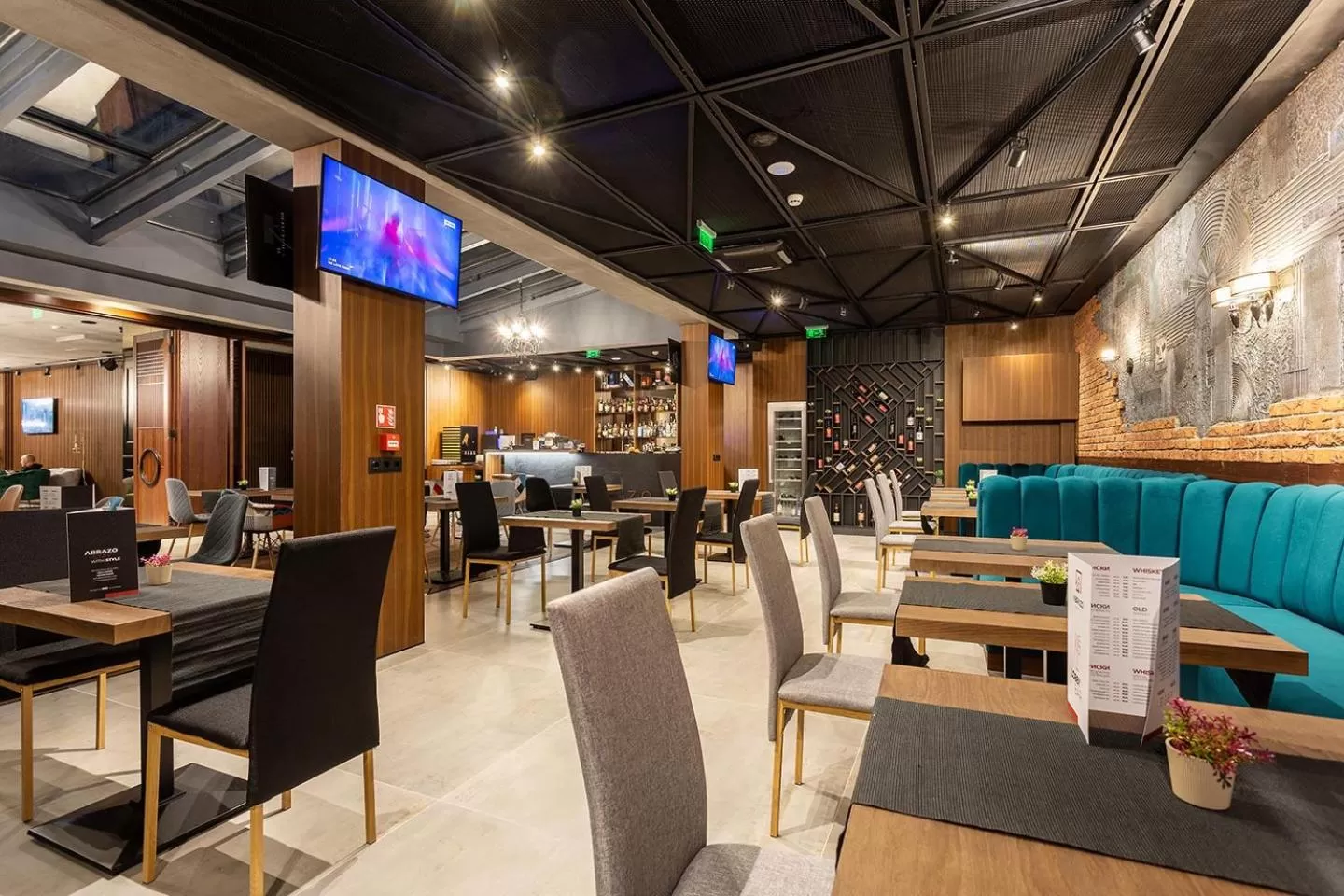 Restaurant/places to eat in Abrazo Sofia Hotel by HMG