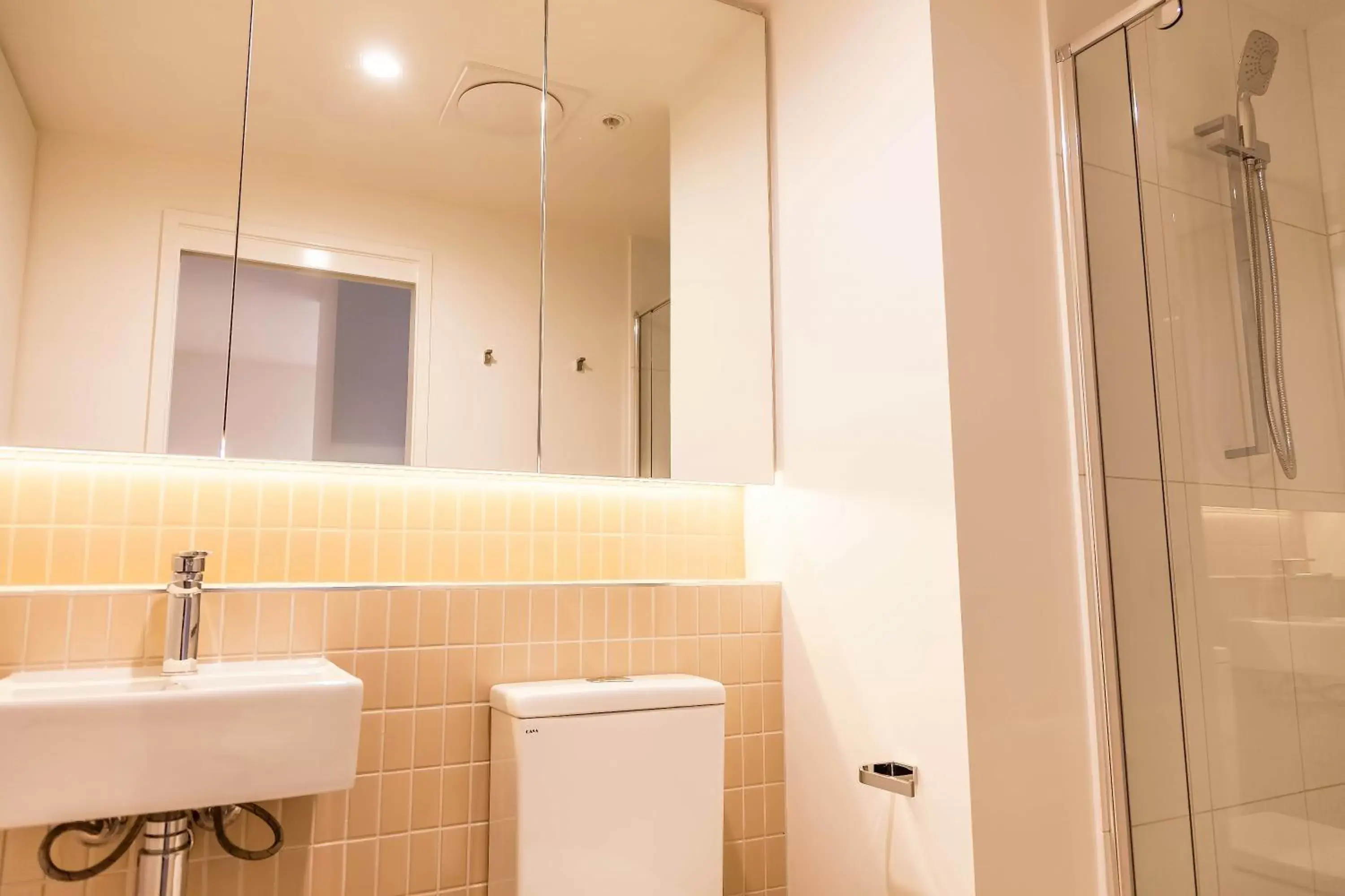 Bathroom in Fleet Lane Apartments