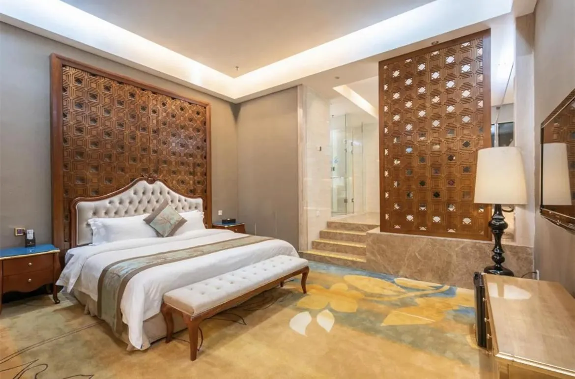 Bedroom in Guangzhou Nuomo International Hotel-Canton Fair Free Shuttle Bus