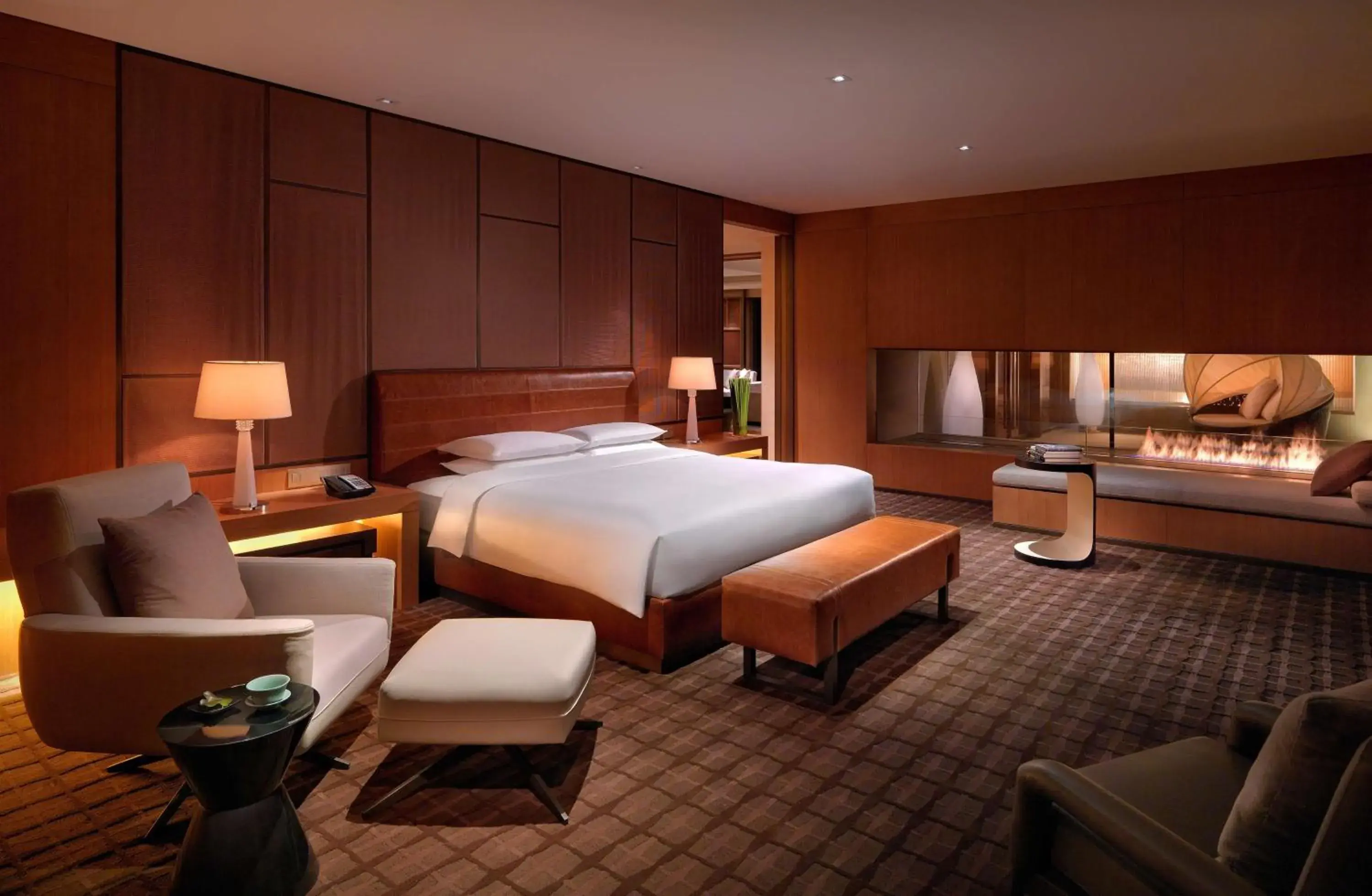 Photo of the whole room, Bed in Hyatt Regency Tianjin East