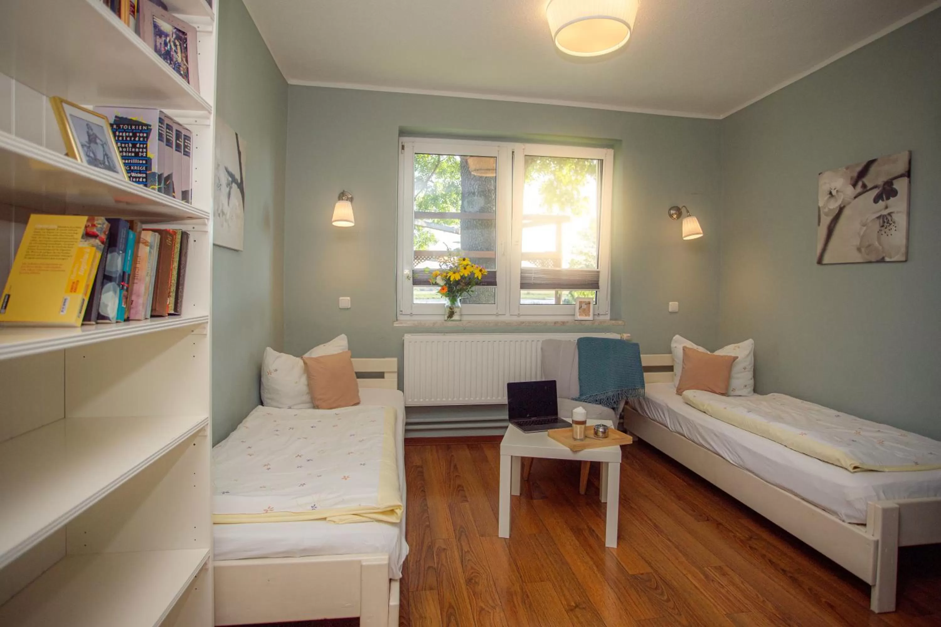 Bed in WELTRAD Am Fluß Restaurant & Quartier