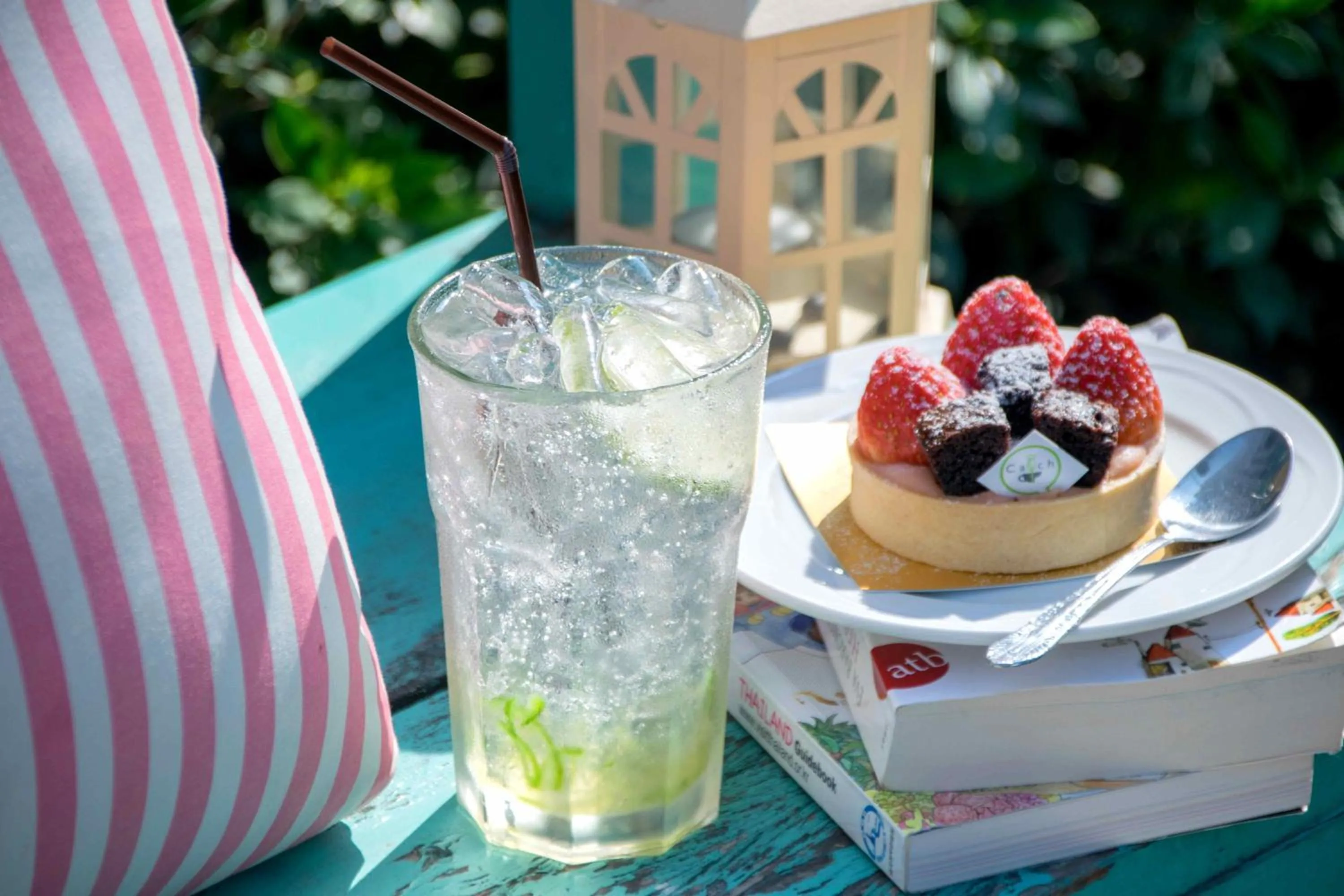 Garden in The Phoenix Hotel Bangkok - Suvarnabhumi Airport