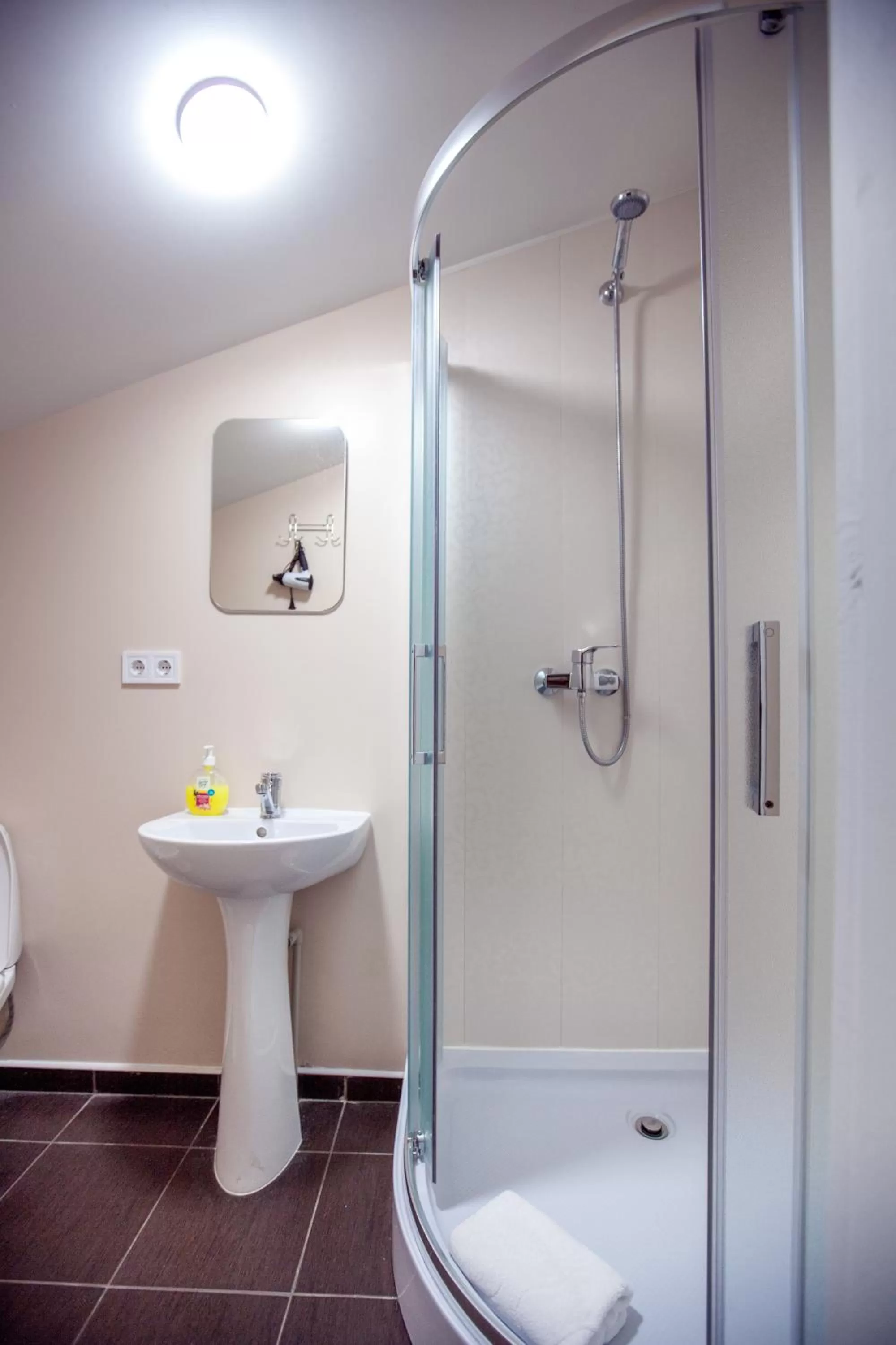 Shower in Apartments near Deribasovskaya