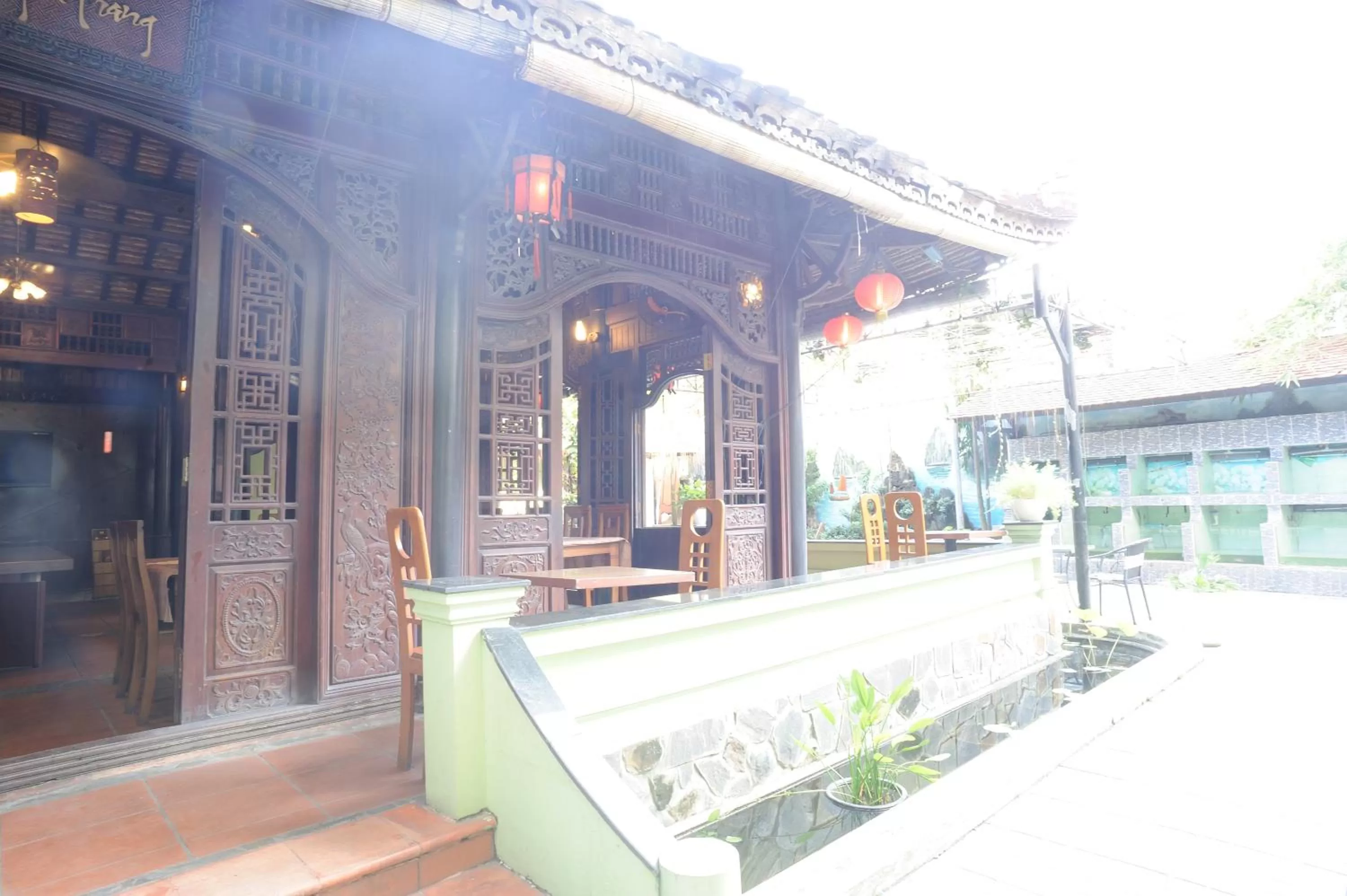 Restaurant/places to eat in Hoang Yen Hotel