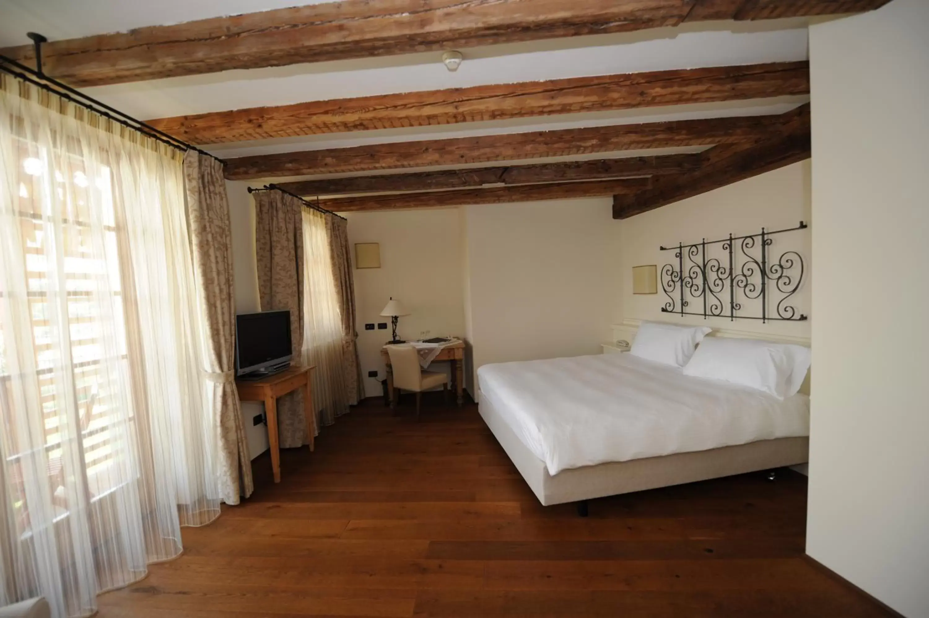 TV and multimedia, Bed in Hotel Relais Vecchio Maso