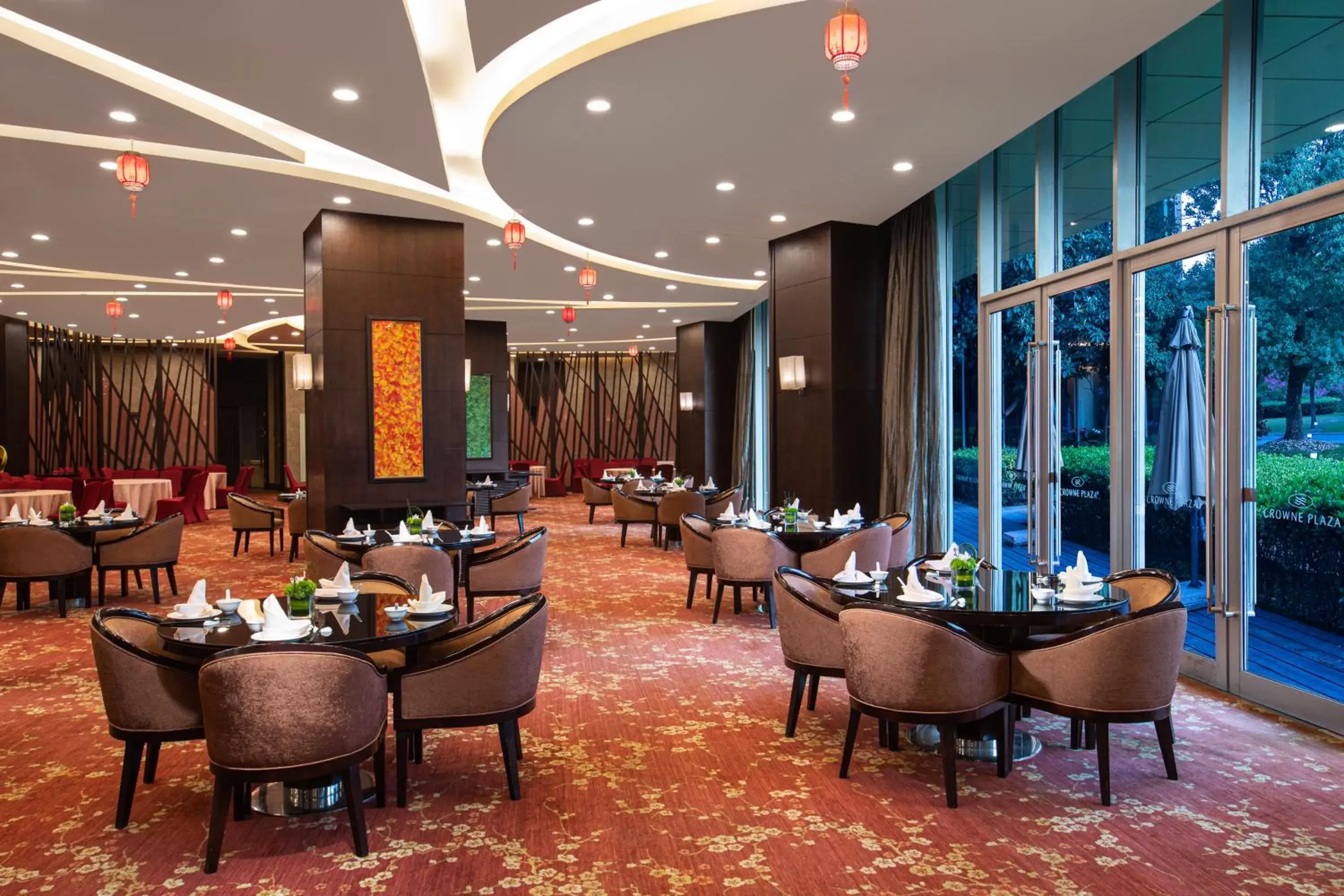 Restaurant/places to eat in Crowne Plaza Shanghai Xiayang Lake by IHG Restaurant/places to eat in Crowne Plaza Shanghai Xiayang Lake by IHG