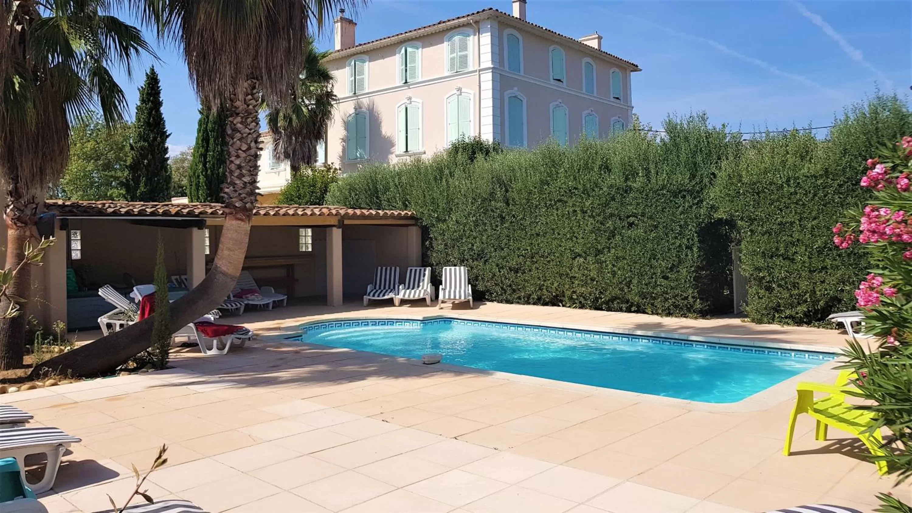 Swimming pool in Domaine de l'Aufrene