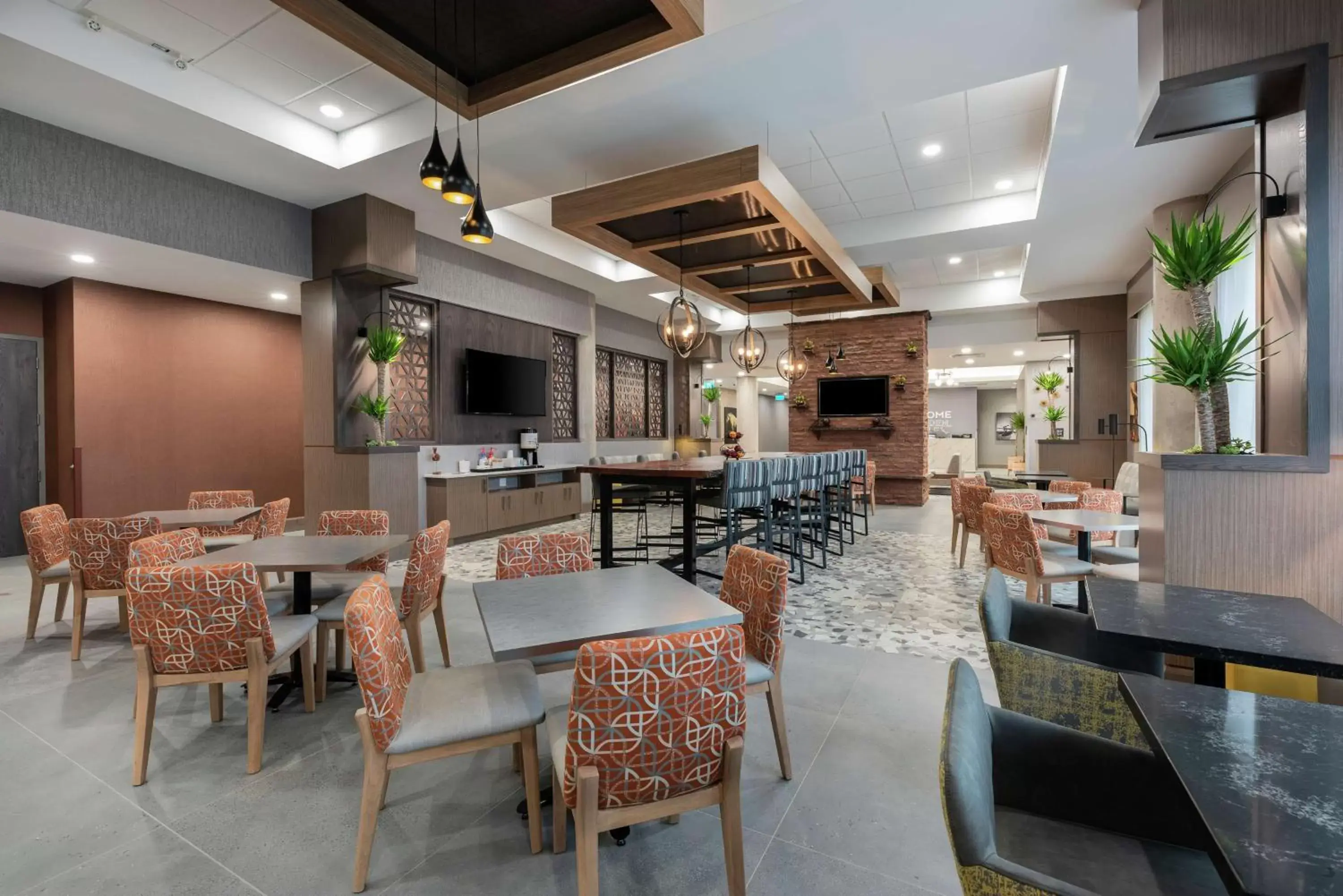 Dining area, Restaurant/Places to Eat in Hampton Inn & Suites Charlottetown