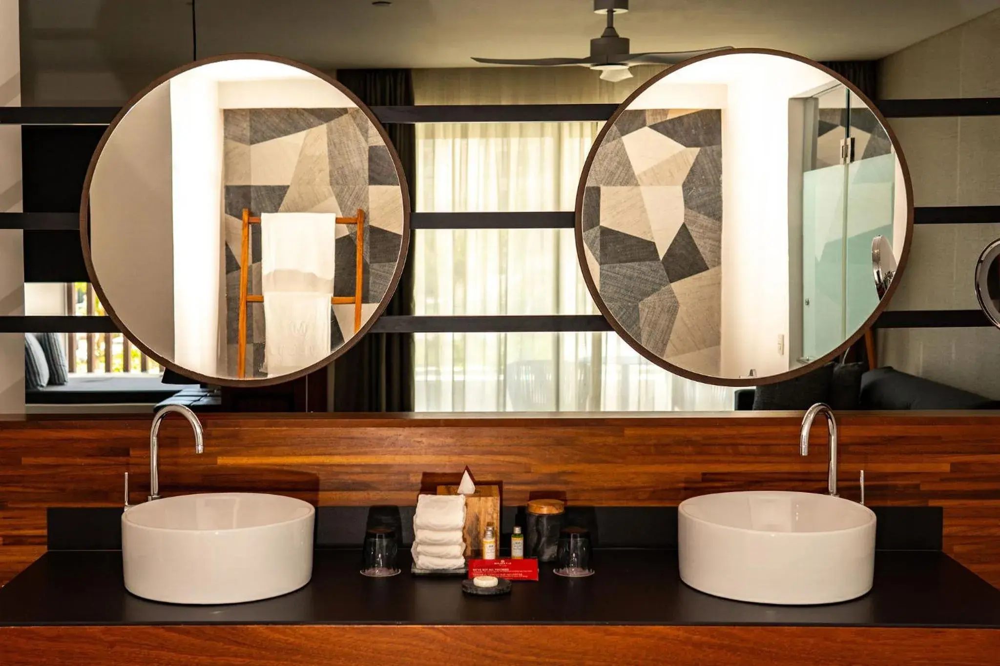 Elegance Club Plunge Pool Suite (Adults only, 18+) - single occupancy - Free WiFi in Majestic Elegance Costa Mujeres - All Inclusive Elegance Club Plunge Pool Suite (Adults only, 18+) - single occupancy - Free WiFi in Majestic Elegance Costa Mujeres - All Inclusive