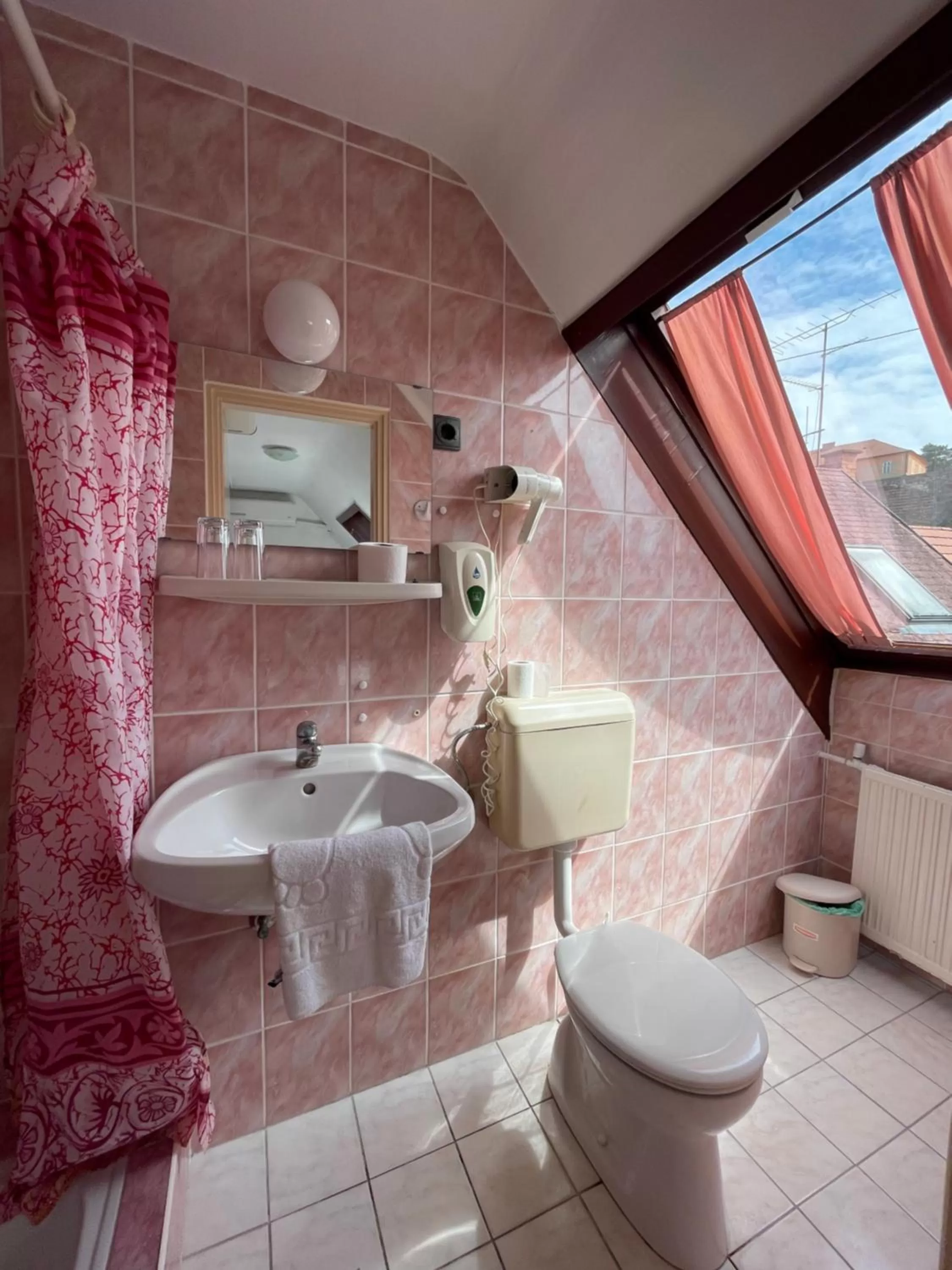 Hotel Minaret&Étterem